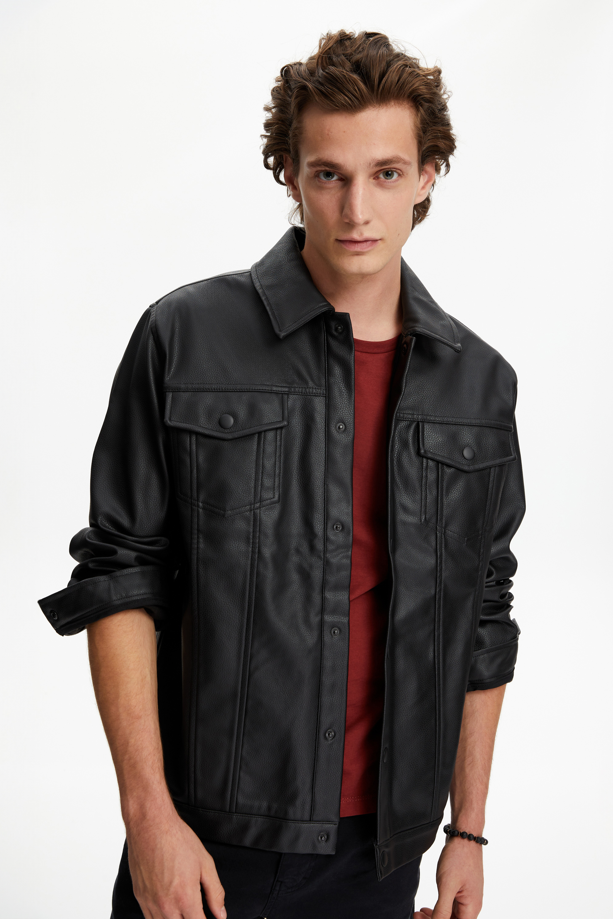 DERİ GÖRÜNÜMLÜ CEKET