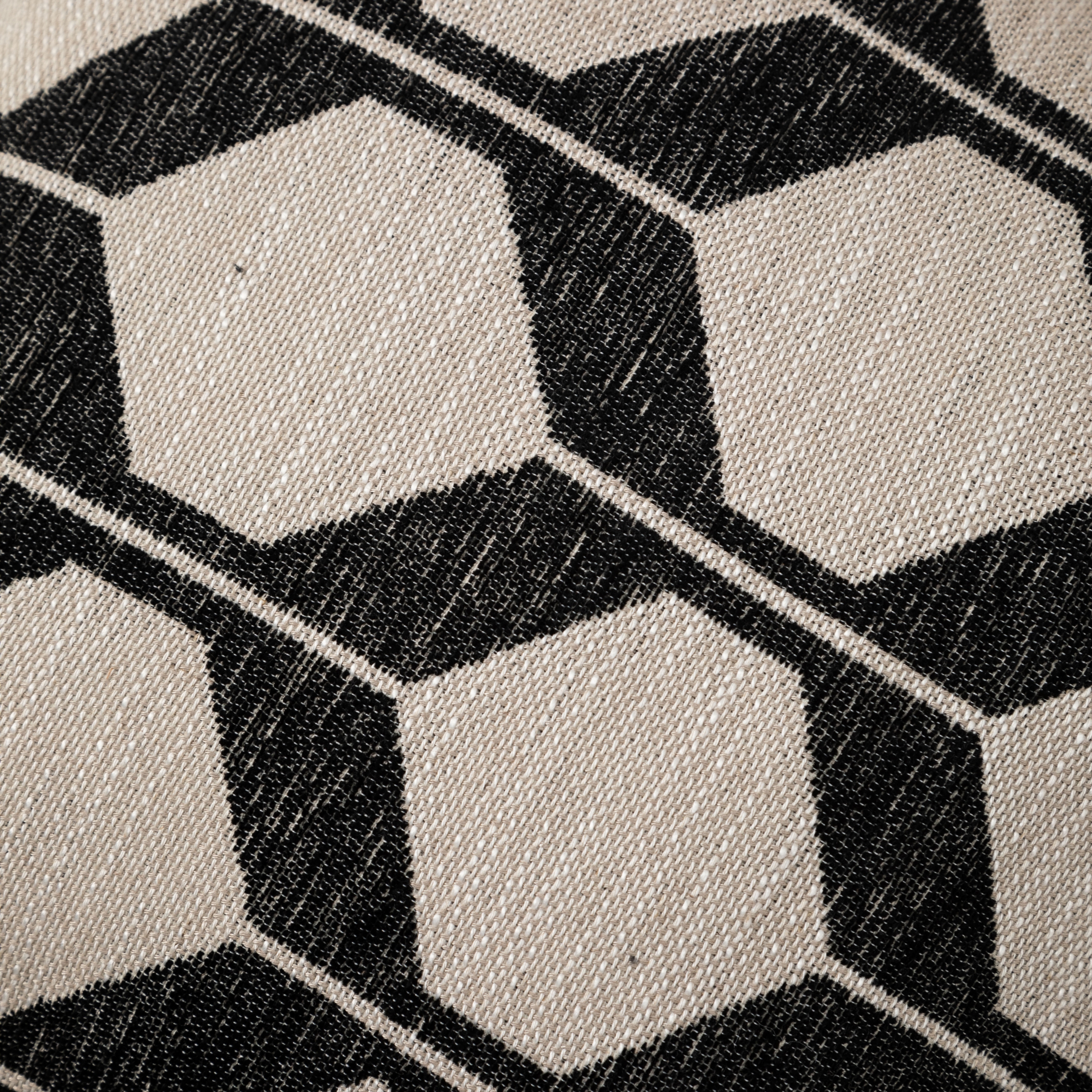 ASHLEY KIRLENT SİYAH 45X45