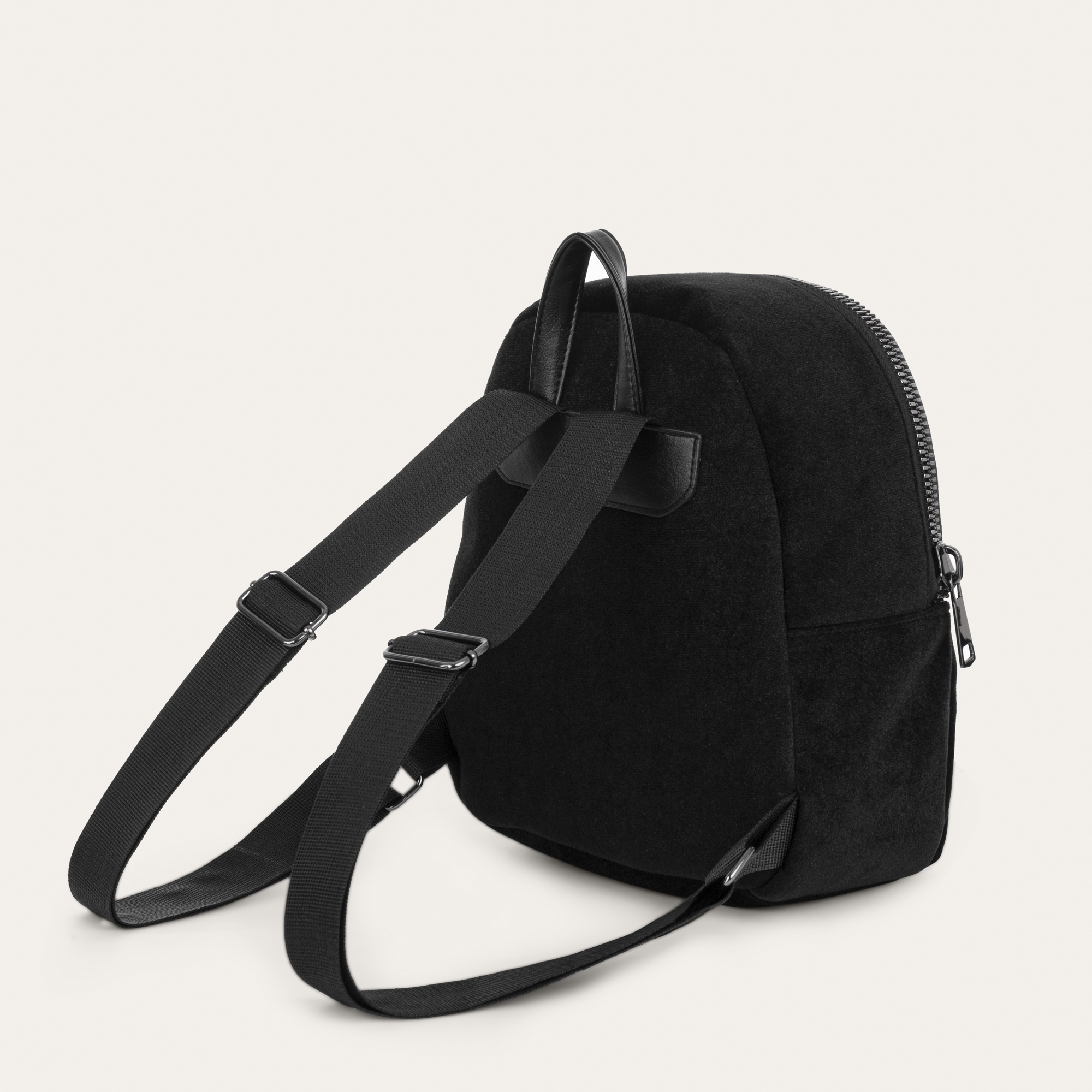 DOKULU SIRT ÇANTASI