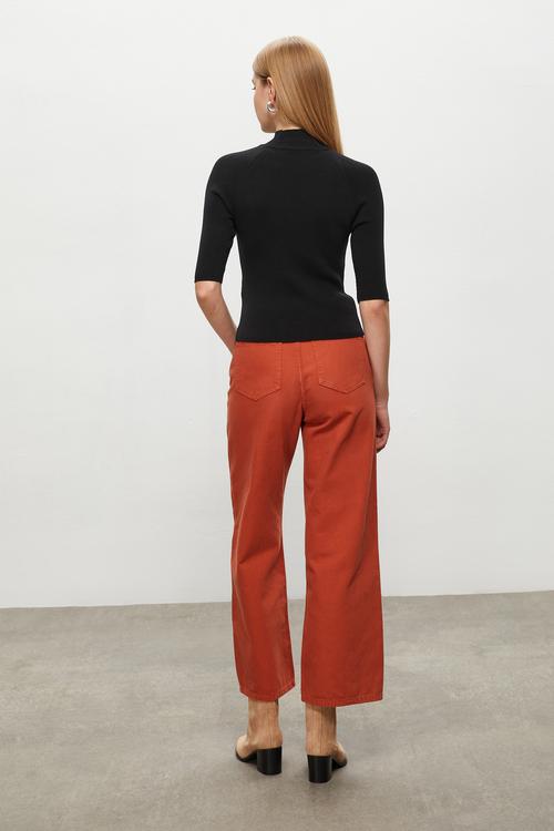  FİTİLLİ DİK YAKA TRİKO KAZAK