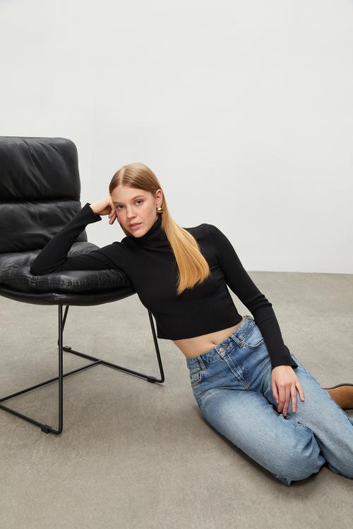  BALIKÇI YAKA TRİKO KAZAK