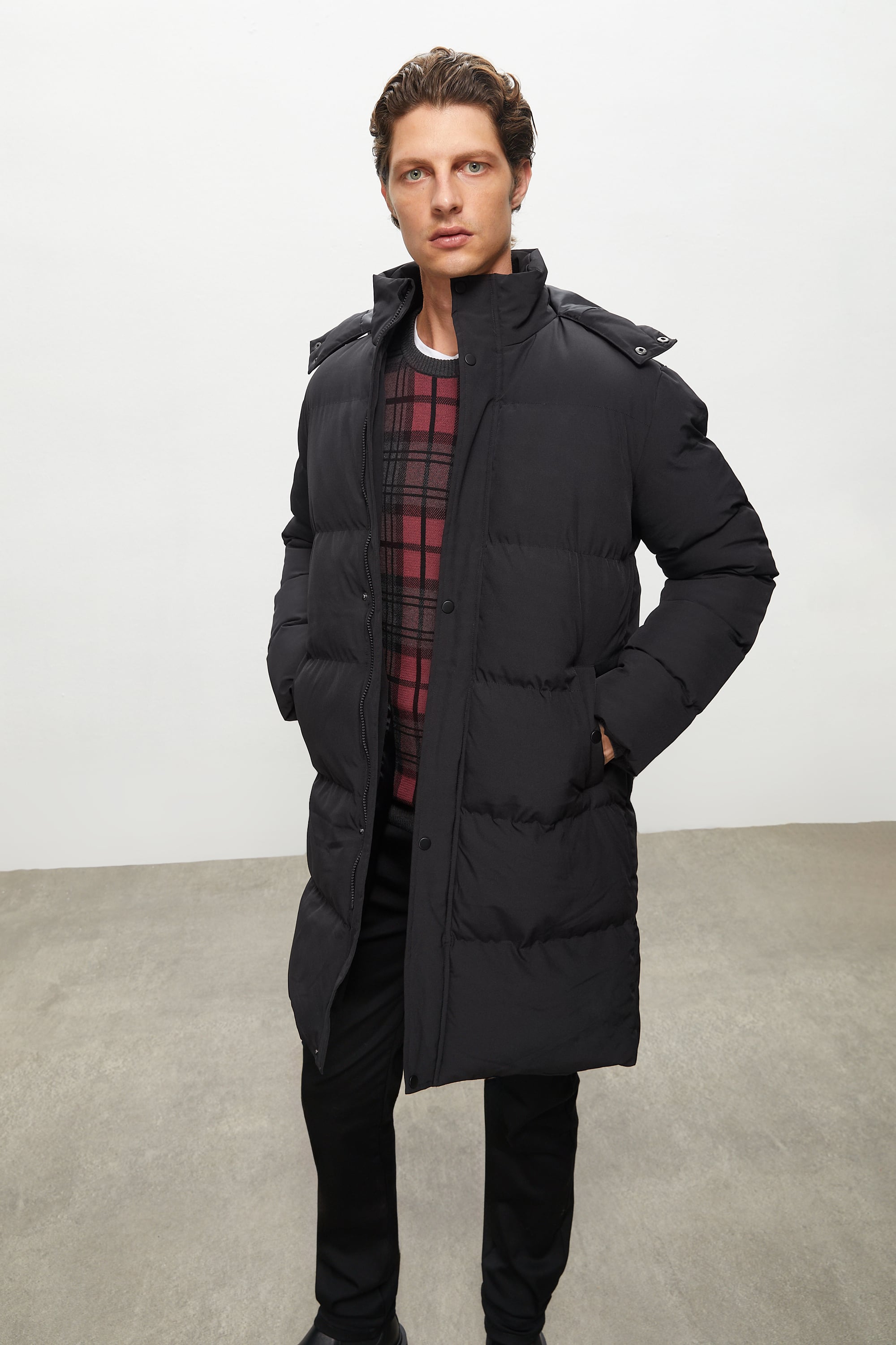 KAPÜŞONLU UZUN MONT