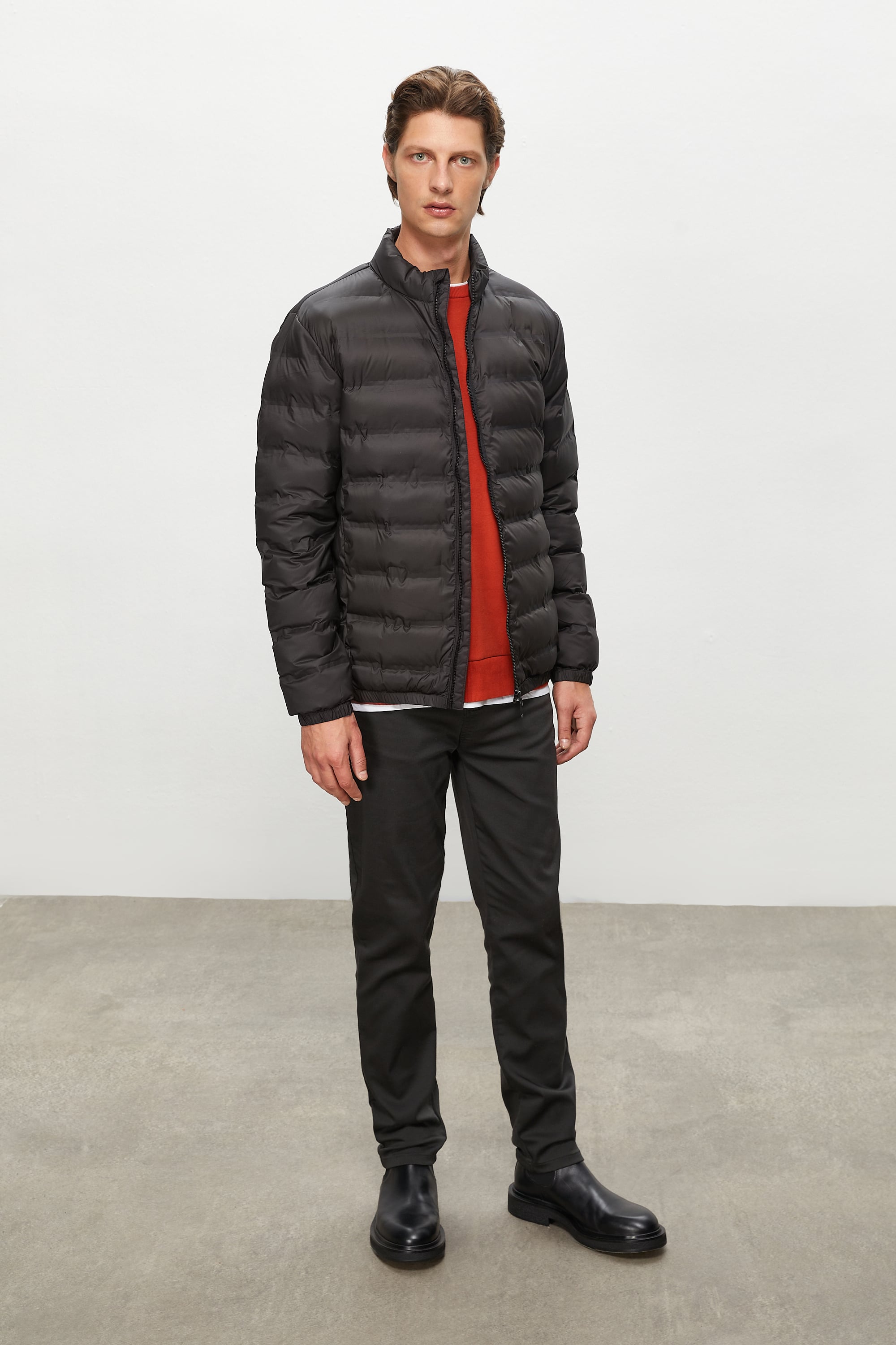 DİK YAKA ŞİŞME MONT