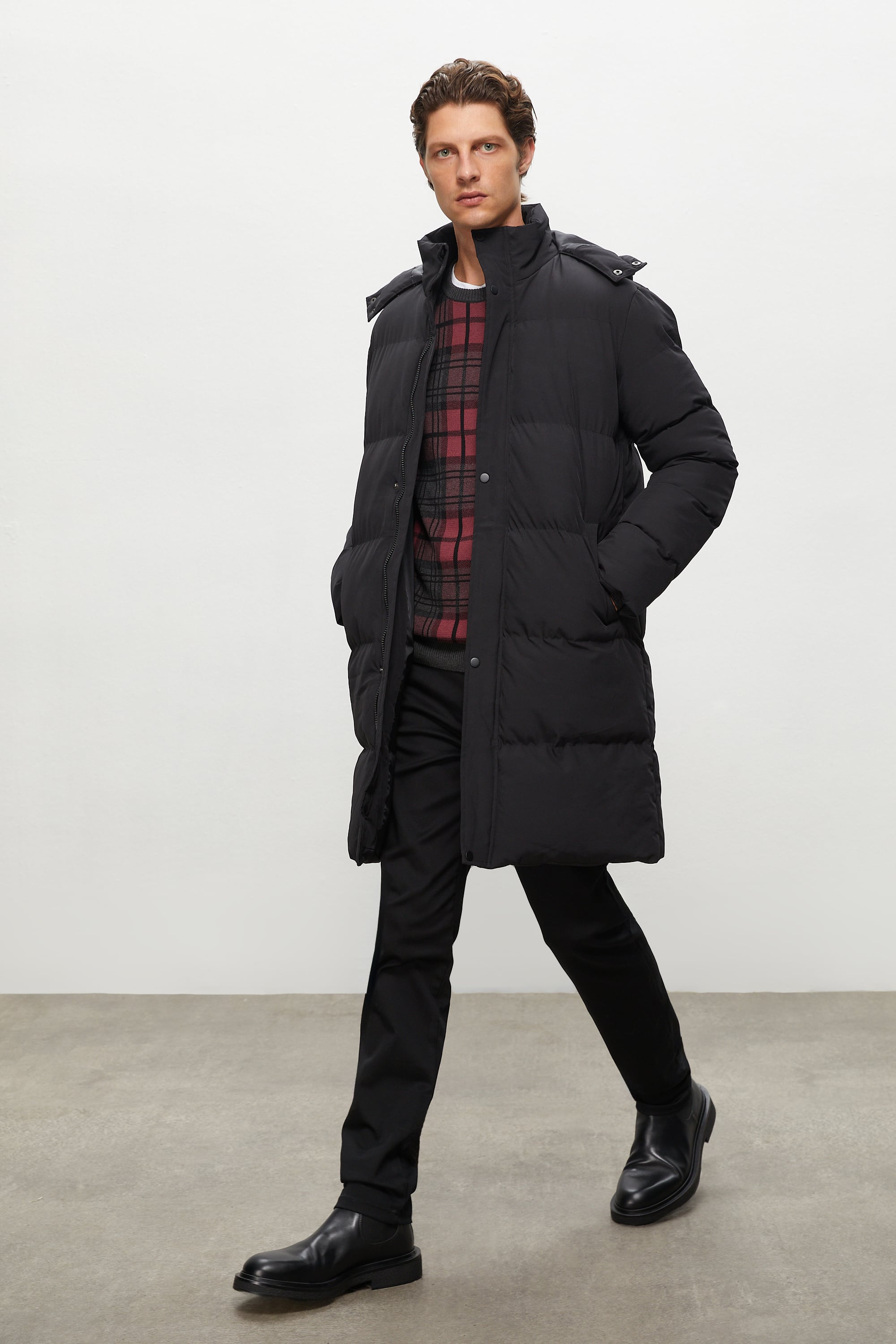 KAPÜŞONLU UZUN MONT