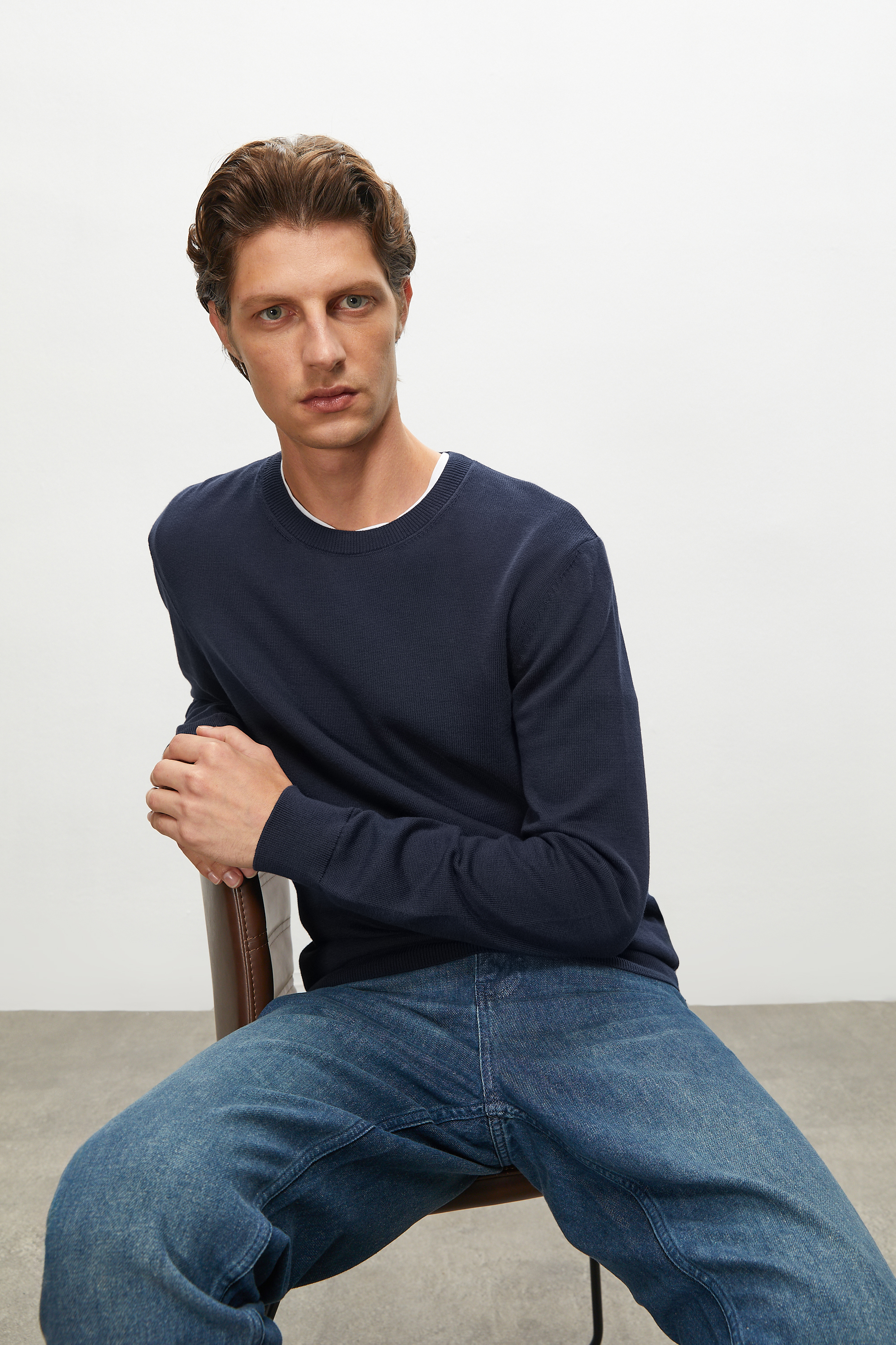 BİSİKLET YAKA TRİKO KAZAK