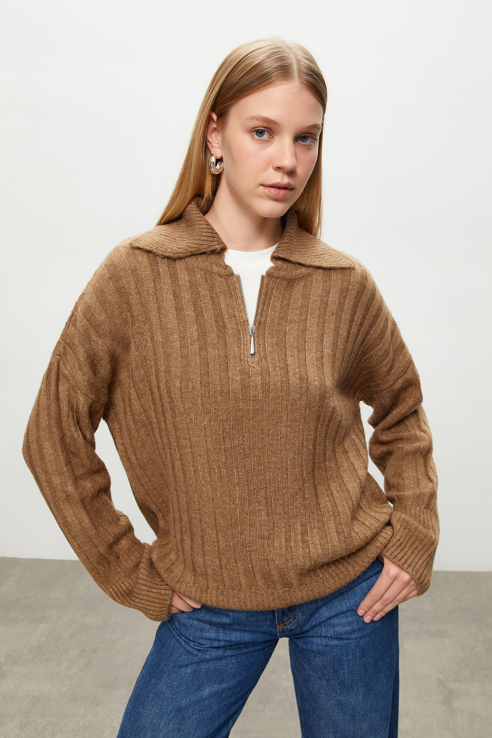 FERMUARLI TRİKO KAZAK