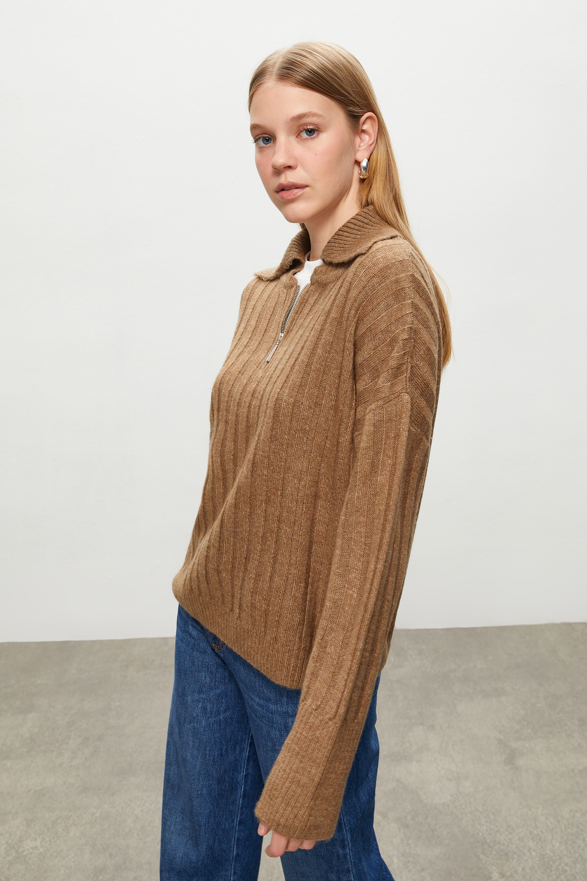 FERMUARLI TRİKO KAZAK