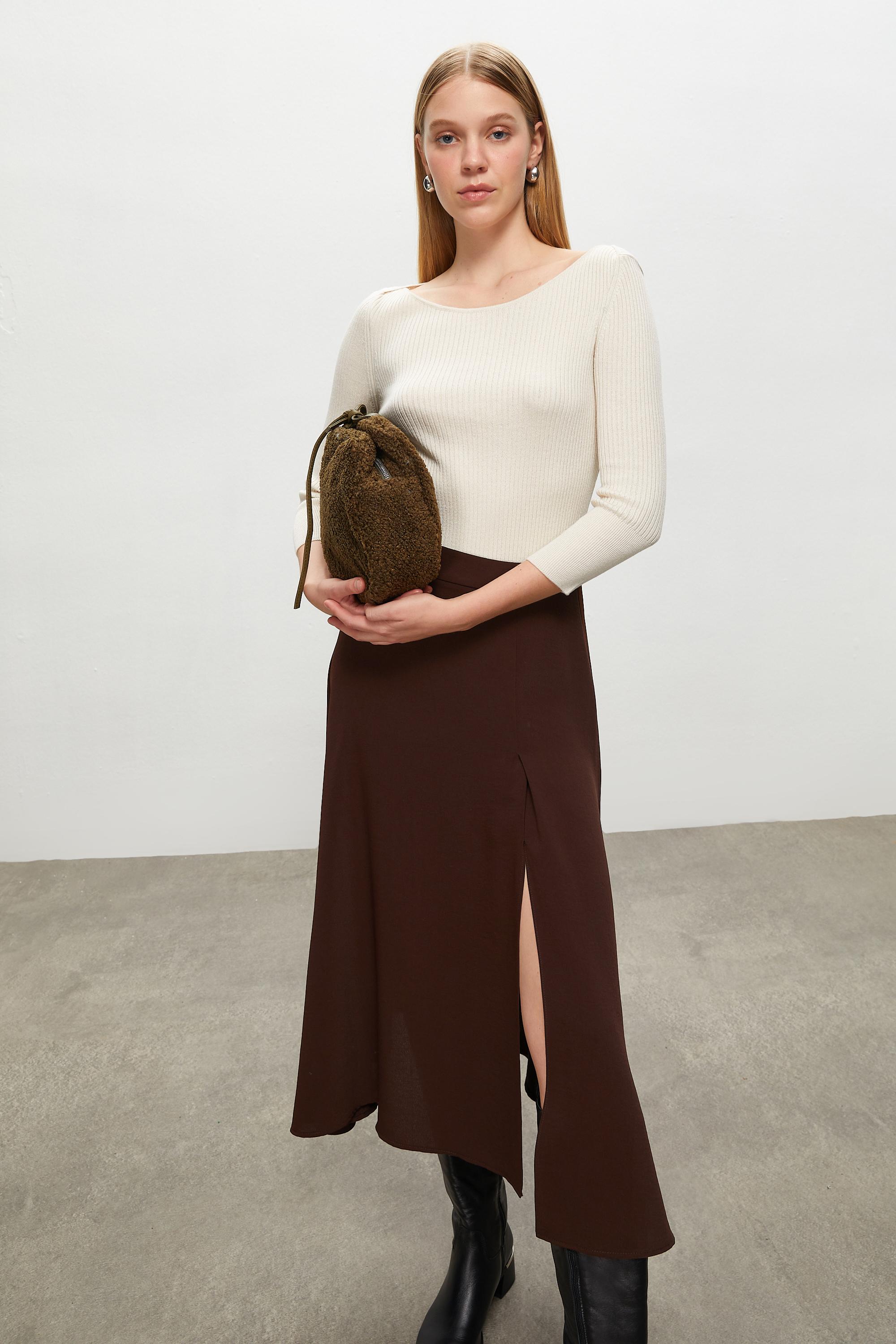 YIRTMAÇLI MİDİ KLOŞ ETEK