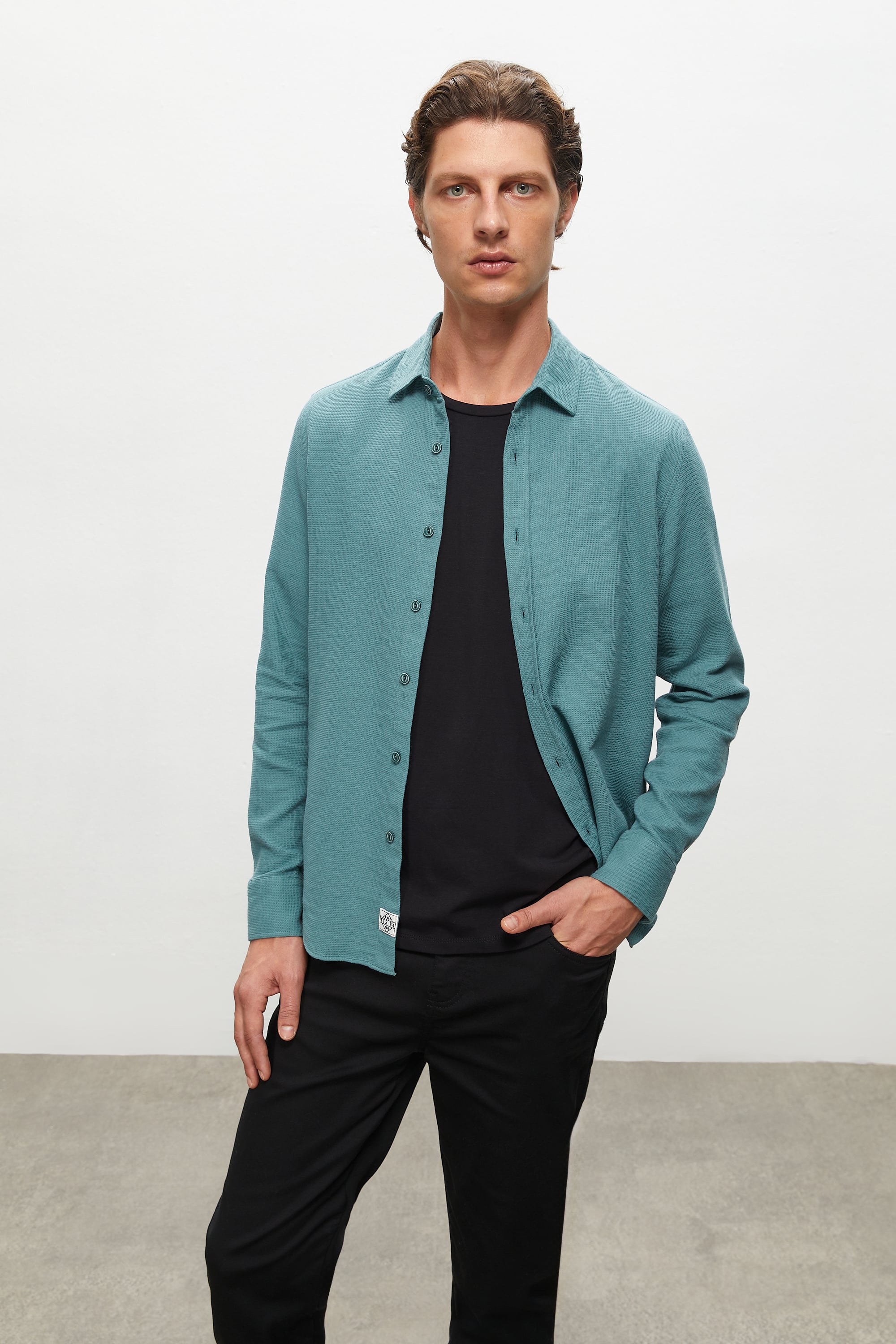 ARMÜRLÜ REGULAR FIT GÖMLEK