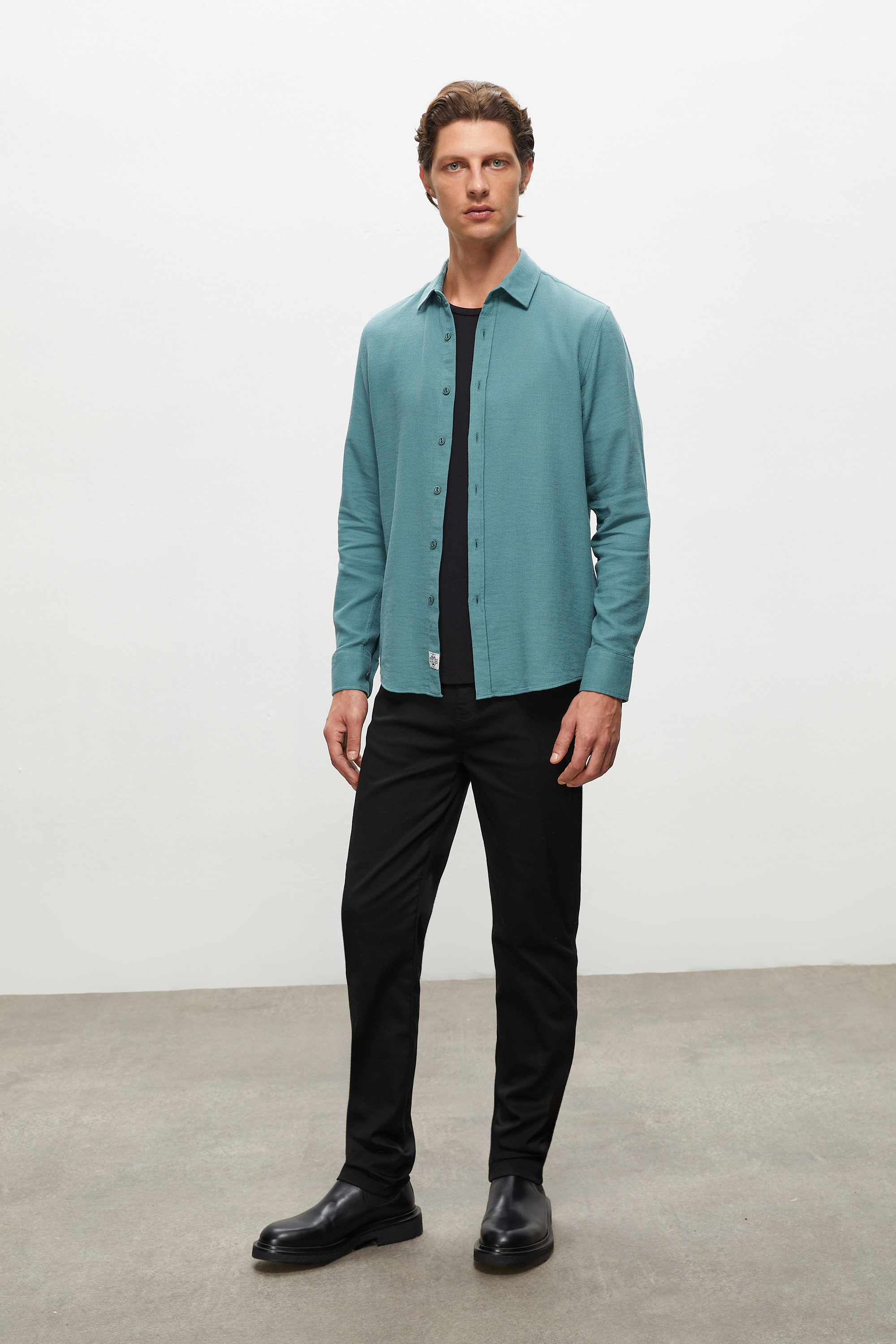 ARMÜRLÜ REGULAR FIT GÖMLEK