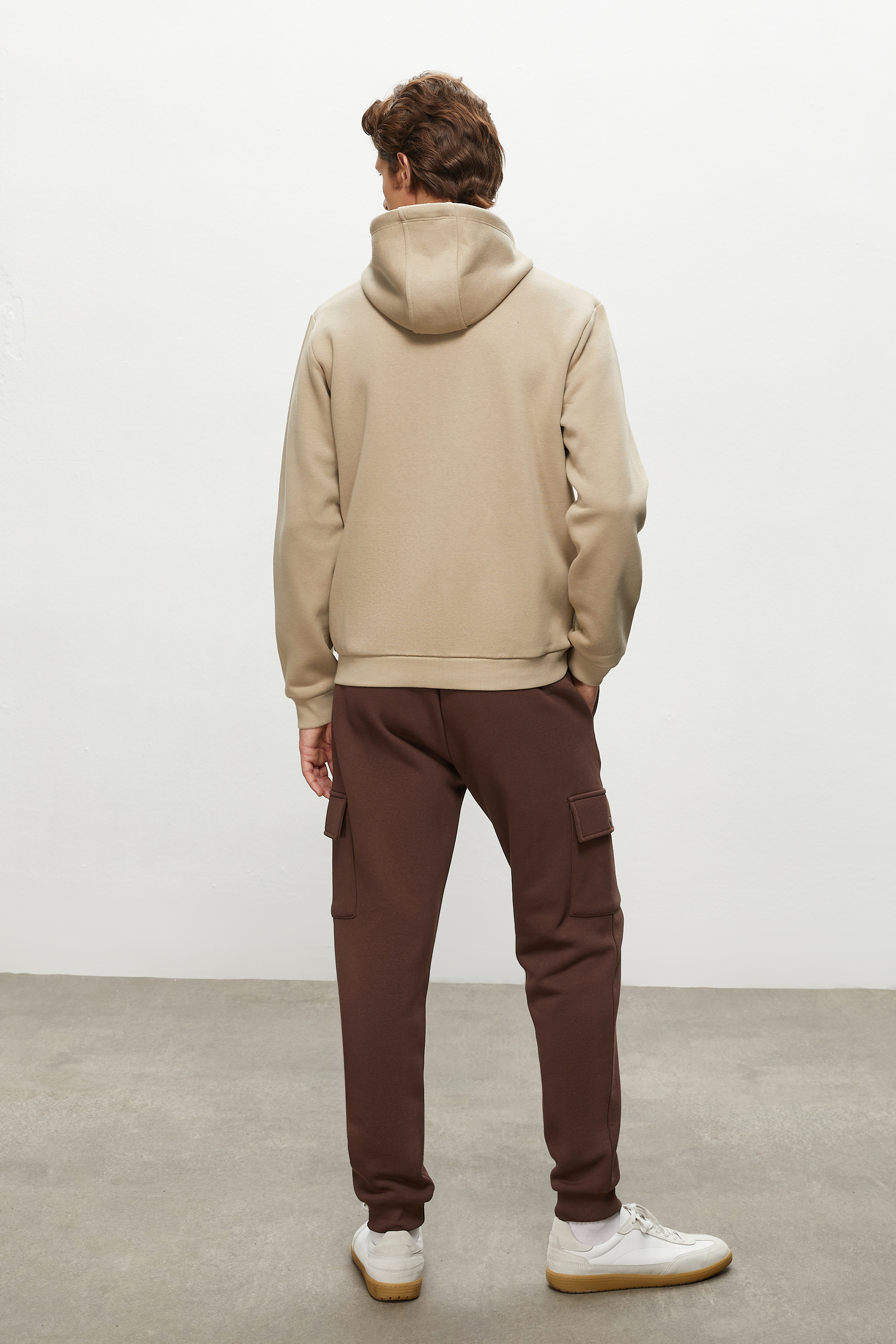 FERMUARLI KAPÜŞONLU SWEATSHIRT