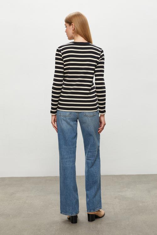  ÇİZGİLİ UZUN KOLLU T-SHIRT