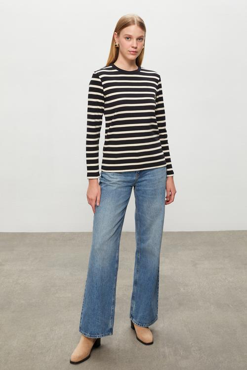  ÇİZGİLİ UZUN KOLLU T-SHIRT