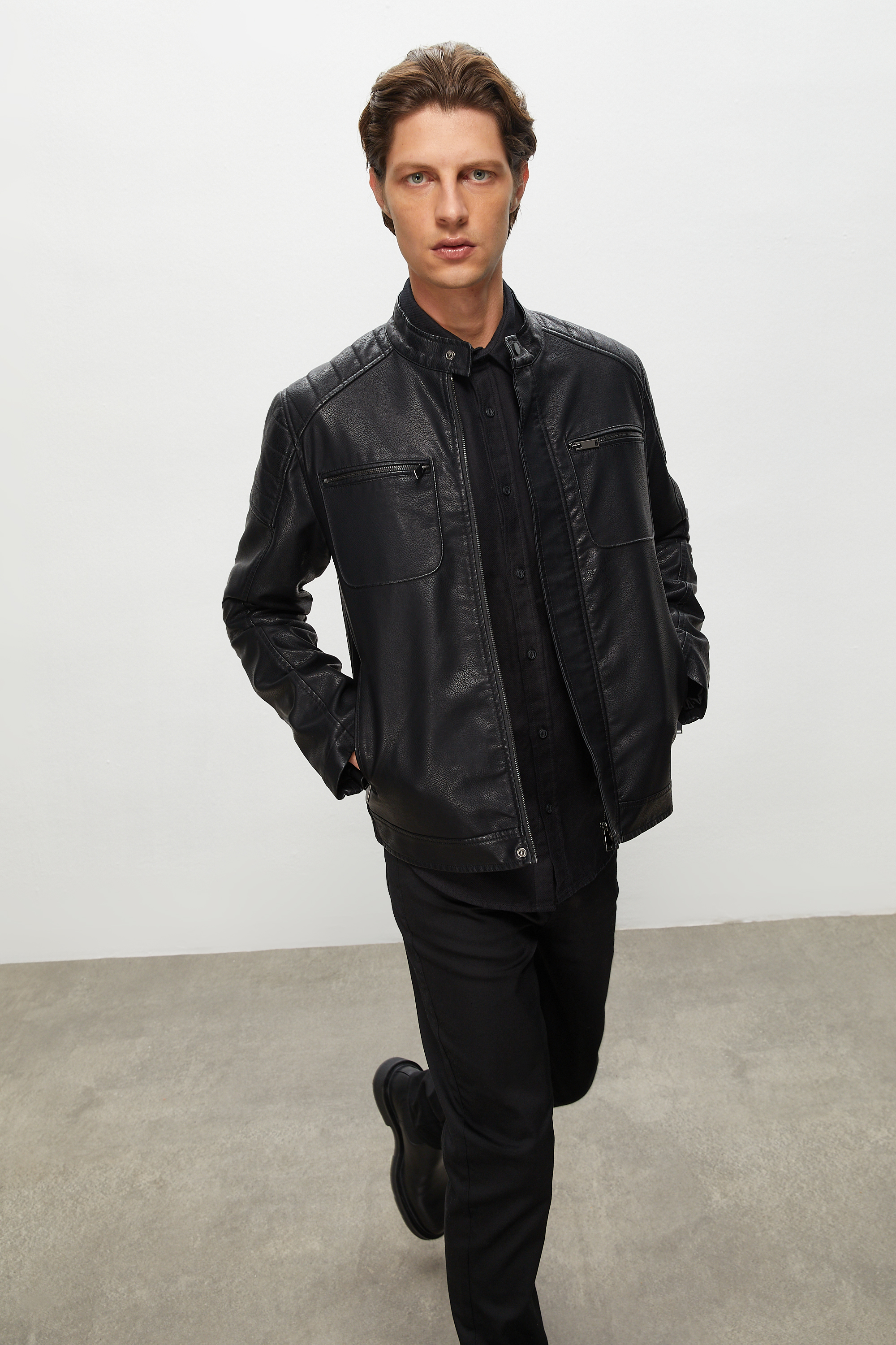 DERİ GÖRÜNÜMLÜ CASUAL CEKET