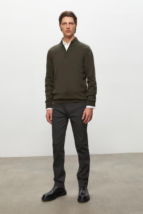  DİK YAKA YARIM FERMUARLI KAZAK