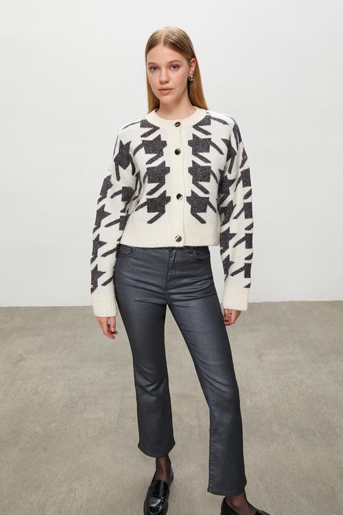  JAKARLI KAZAYAĞI TRİKO HIRKA