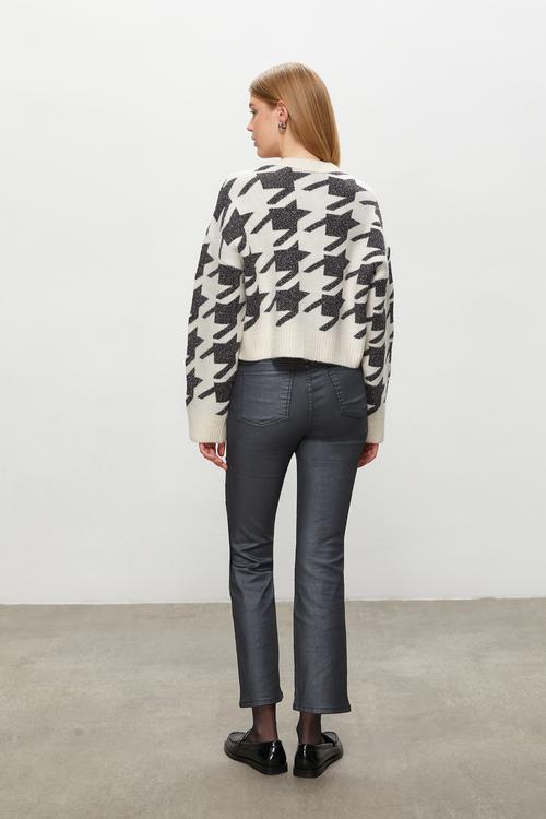  JAKARLI KAZAYAĞI TRİKO HIRKA