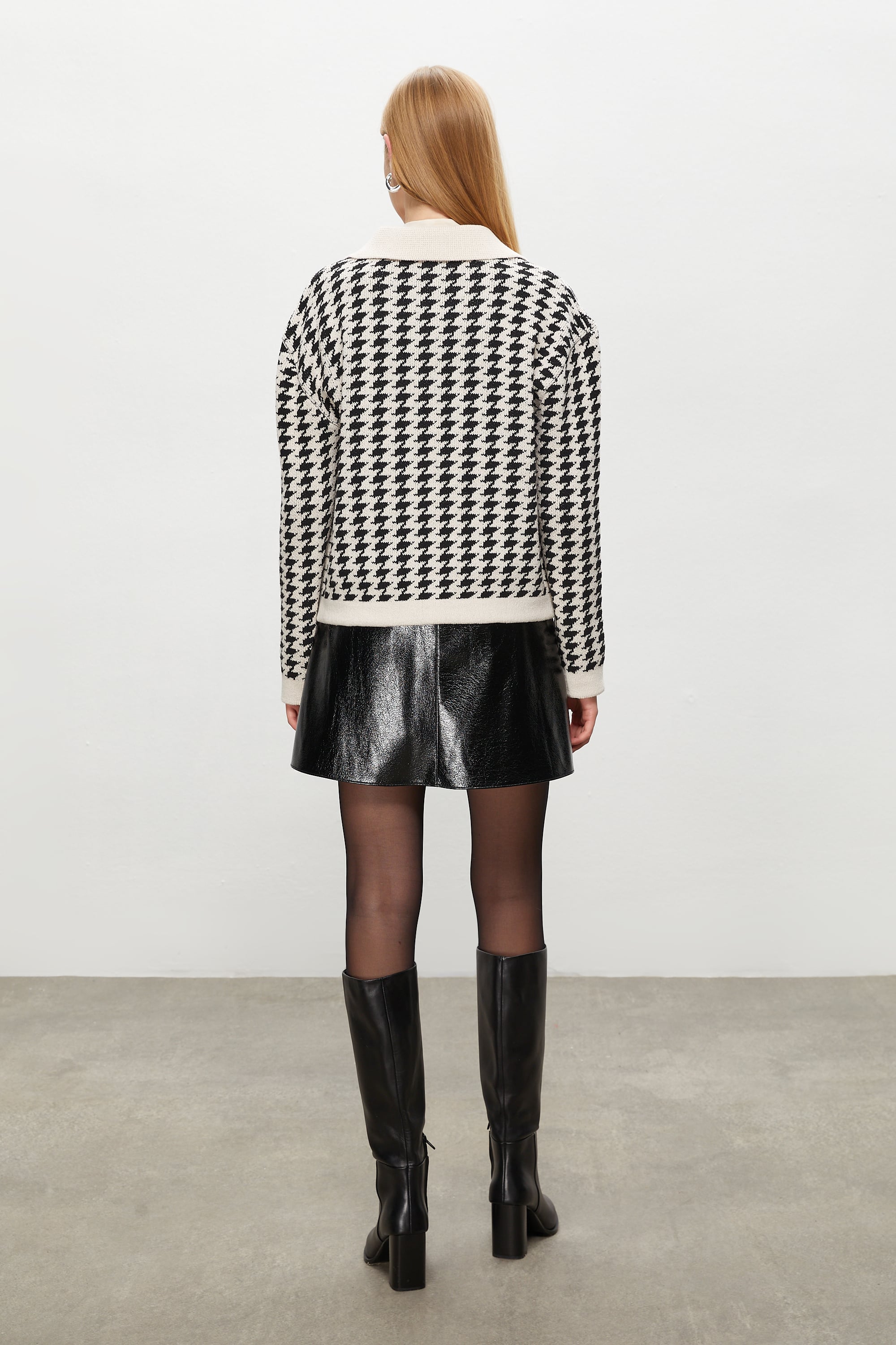 JAKARLI KAZAYAĞI TRİKO CEKET