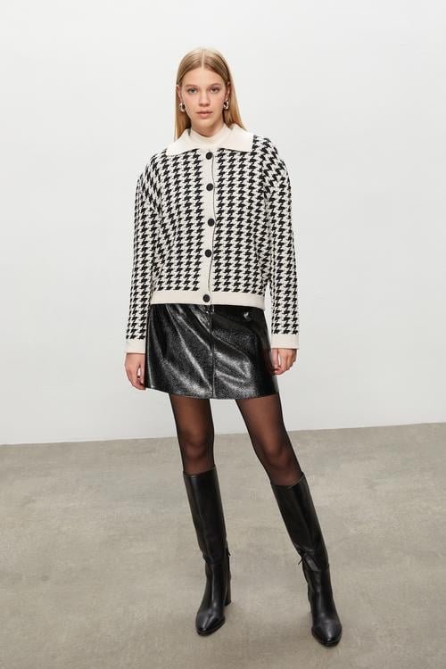  JAKARLI KAZAYAĞI TRİKO CEKET