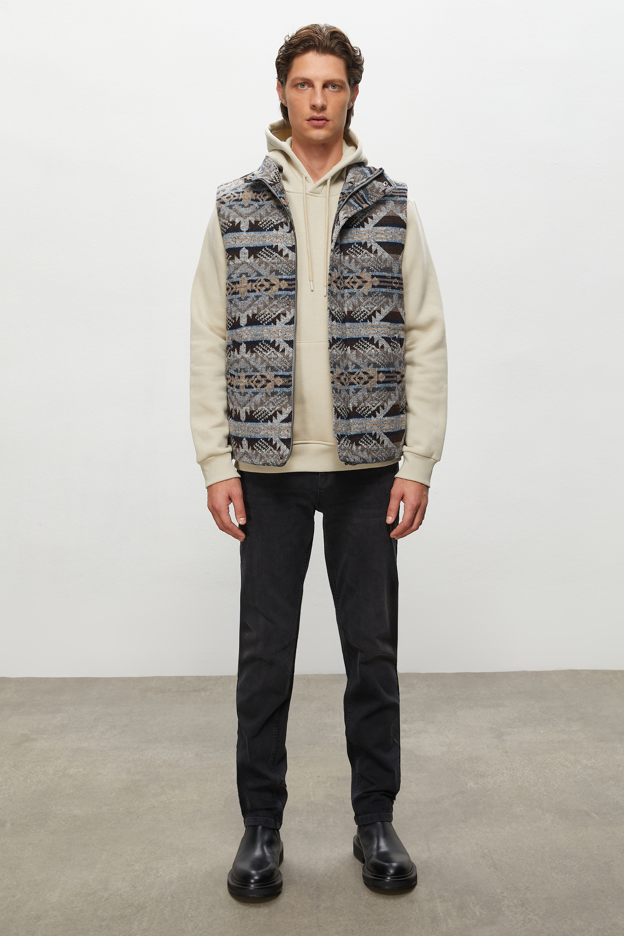 DİK YAKA JAKARLI ETNİK YELEK