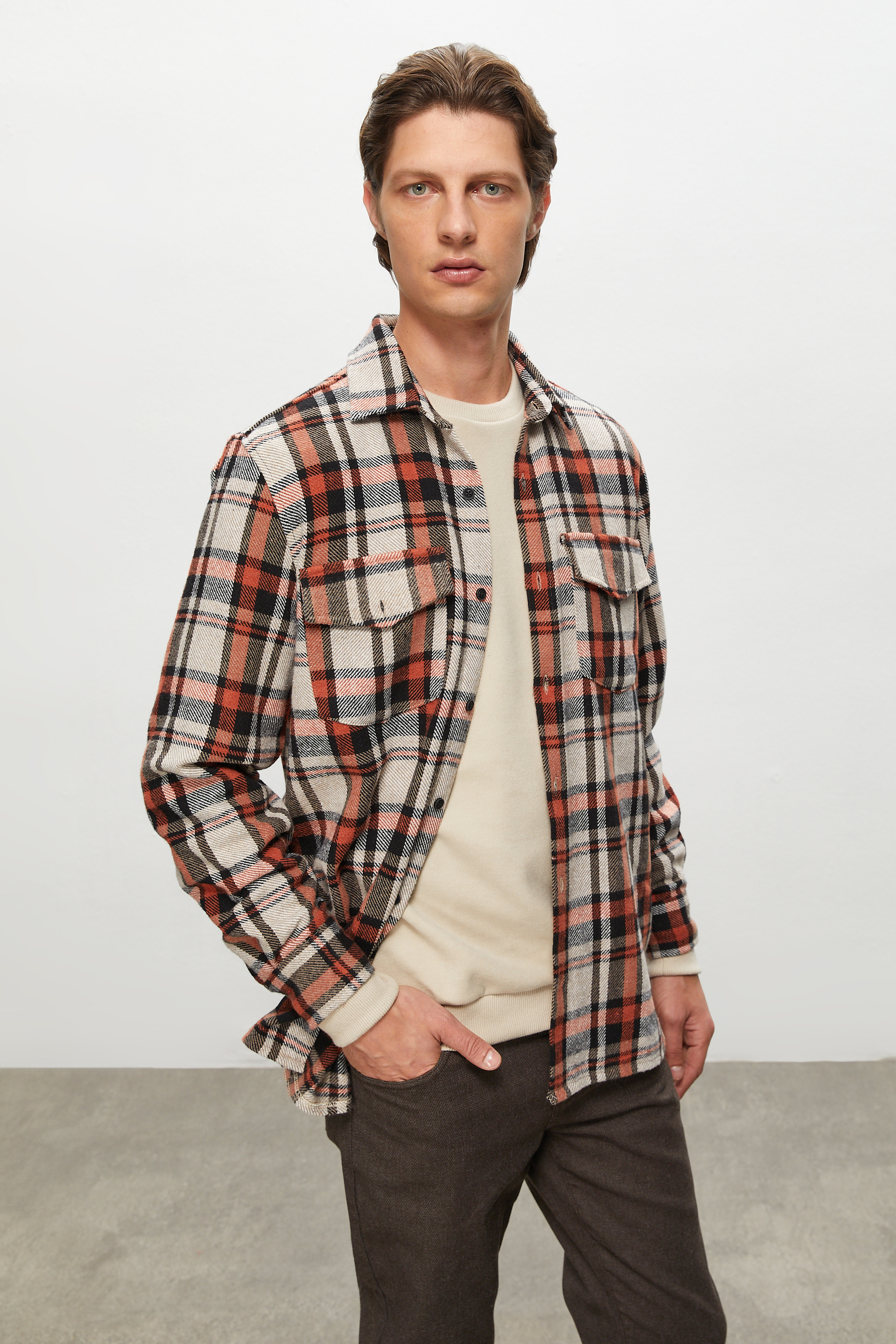 EKOSELİ REGULAR FIT GÖMLEK