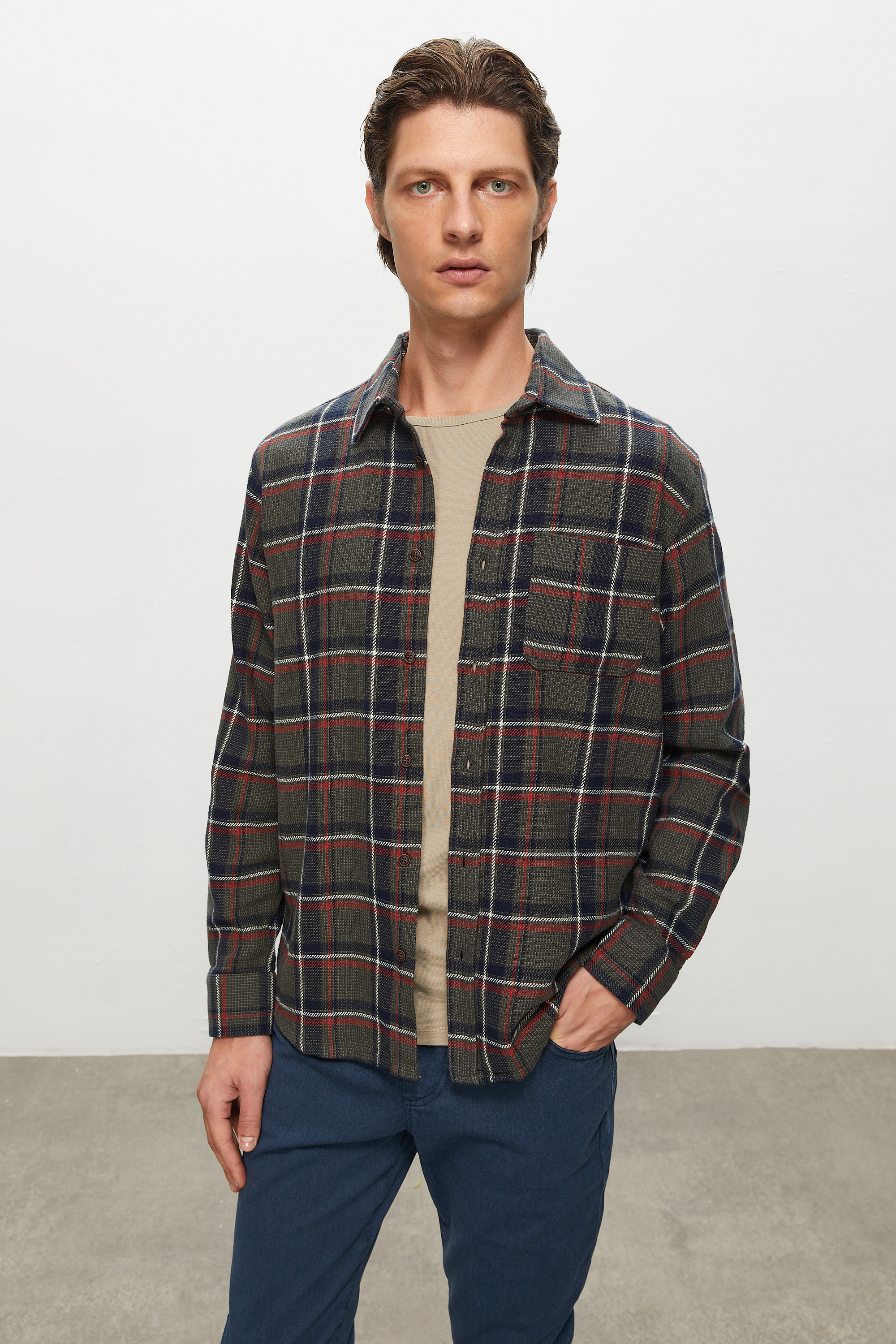 EKOSELİ REGULAR FIT GÖMLEK