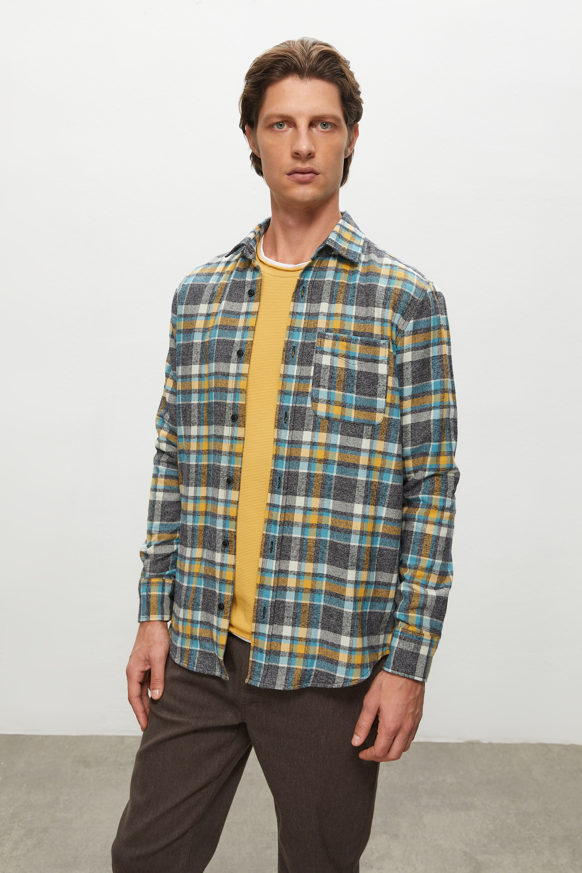 EKOSELİ REGULAR FIT GÖMLEK