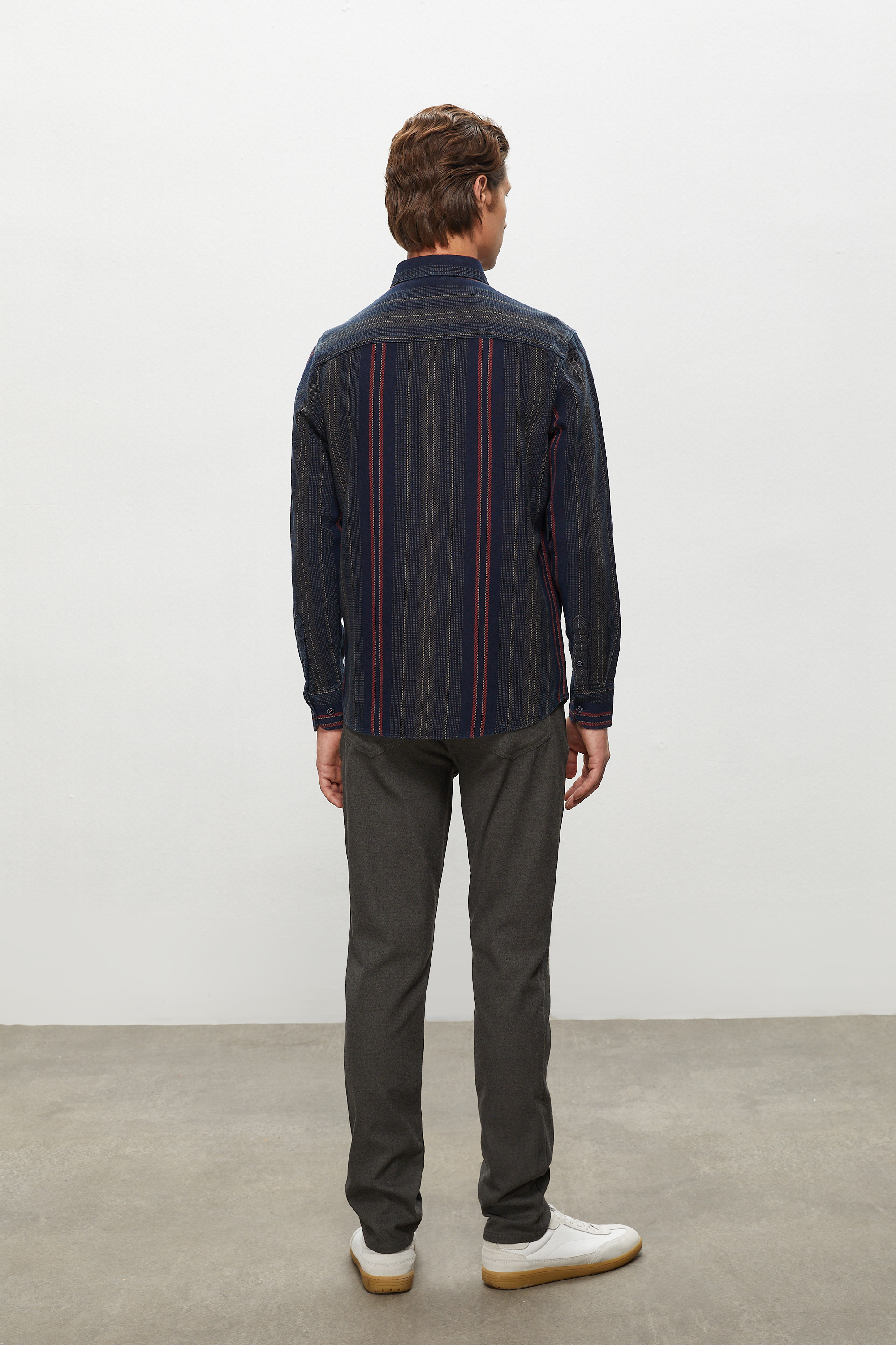 PAMUKLU ÇİZGİLİ REGULAR FIT GÖMLEK