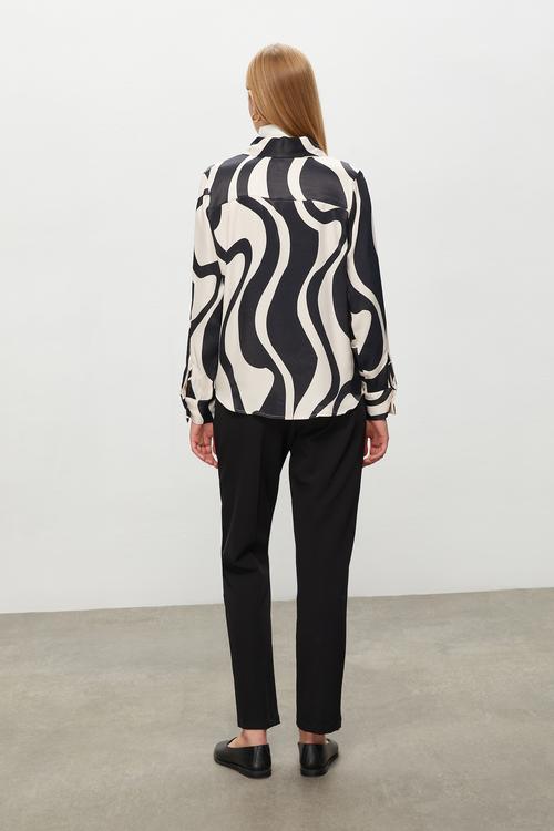  DESENLİ REGULAR FIT SMART GÖMLEK