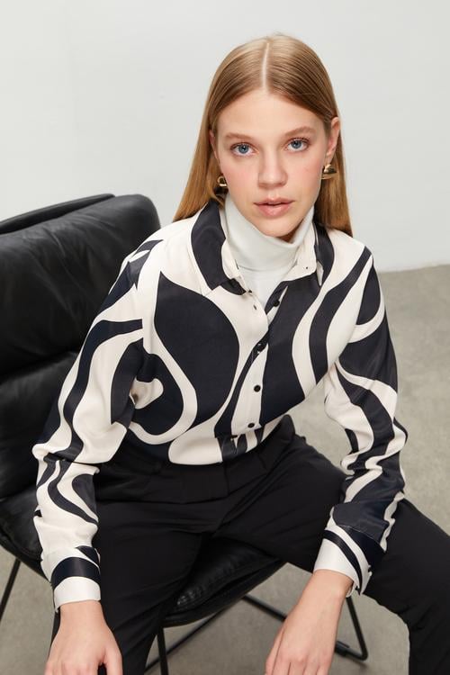  DESENLİ REGULAR FIT SMART GÖMLEK