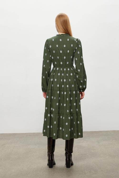  ÇİÇEK NAKIŞLI A FORM MİDİ ELBİSE