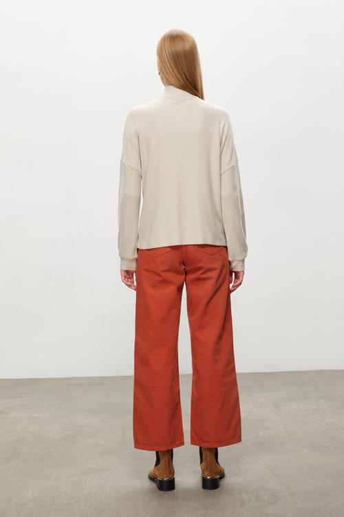  DİK YAKA FERMUARLI SWEATSHIRT