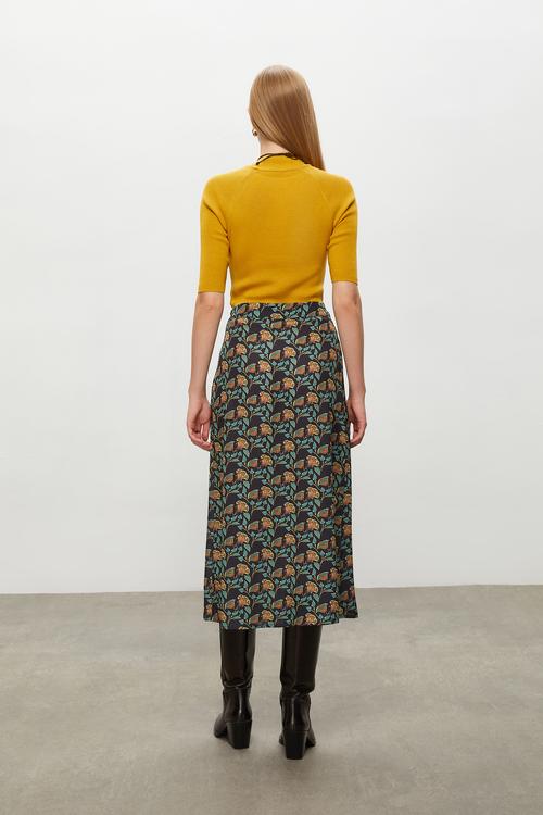  DESENLİ A FORM MİDİ ETEK