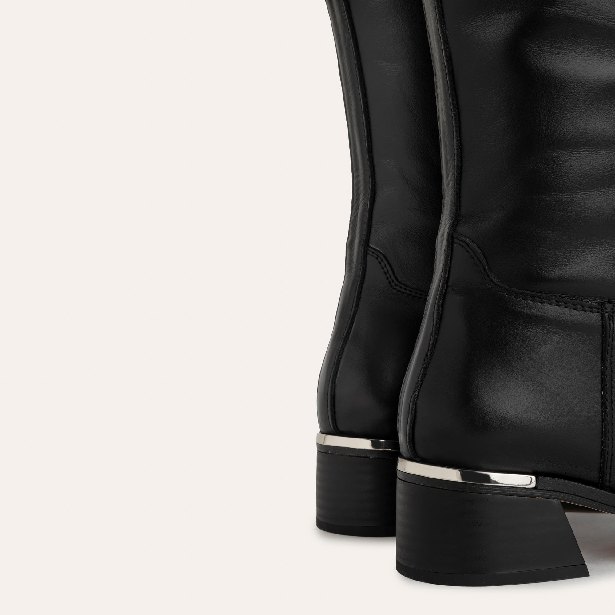 KALIN TOPUKLU HAKİKİ DERİ ÇİZME