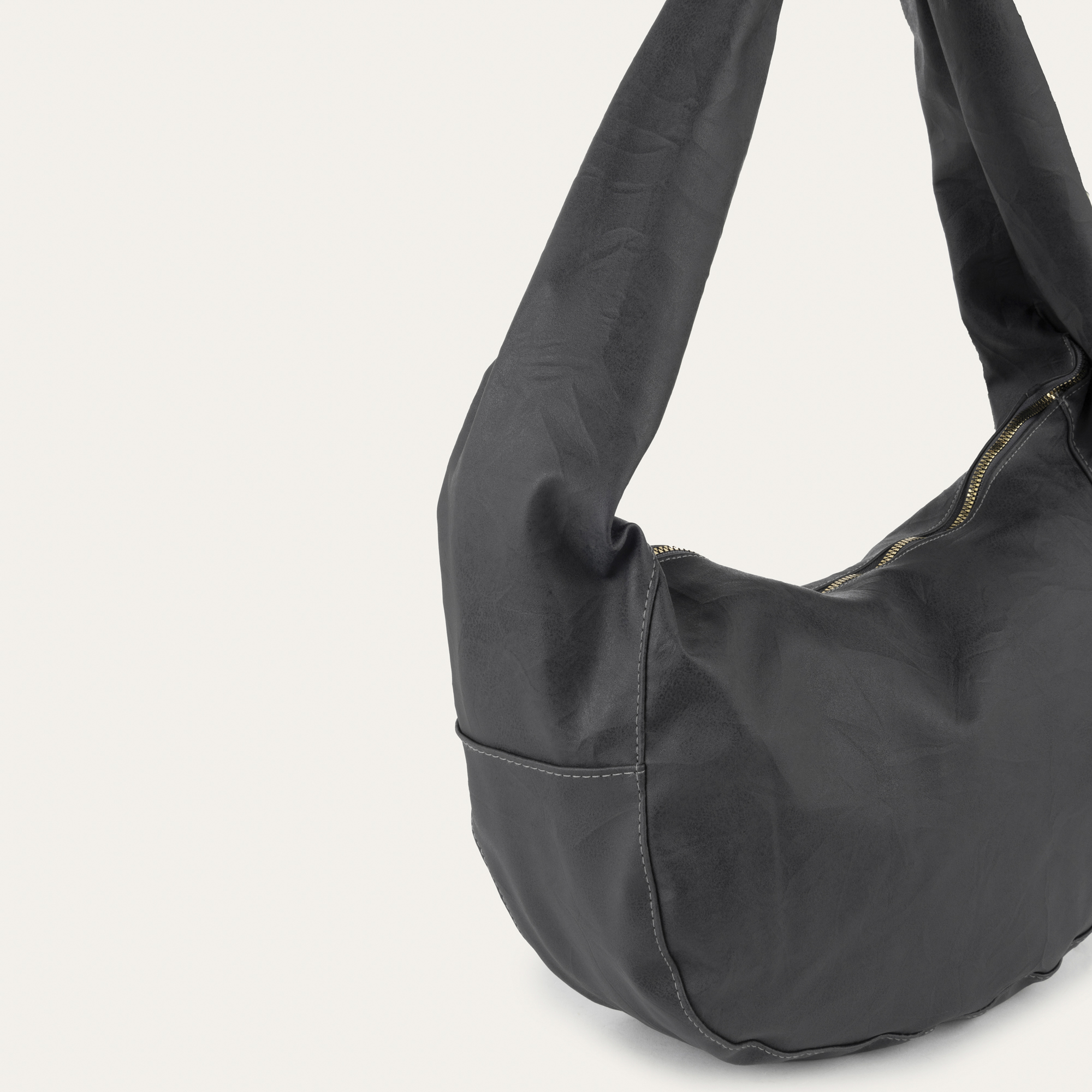 KIRIŞIK GÖRÜNÜMLÜ OMUZ ÇANTASI