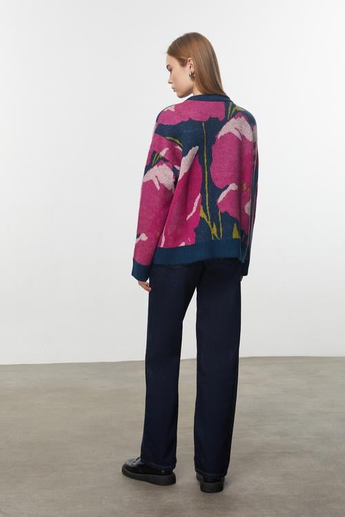  ÇİÇEKLİ TRİKO KAZAK