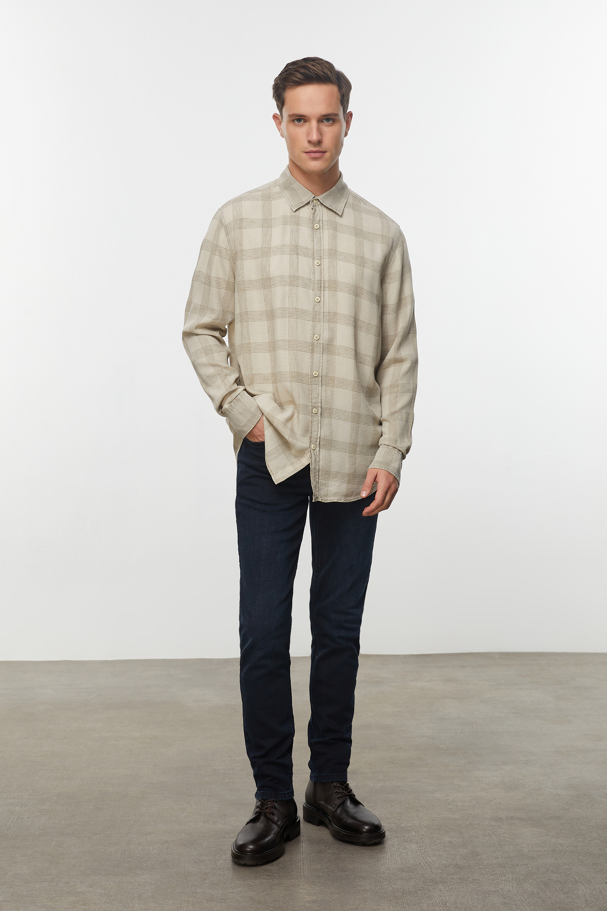 LİYOSEL KARIŞIMLI EKOSELİ REGULAR FIT GÖMLEK