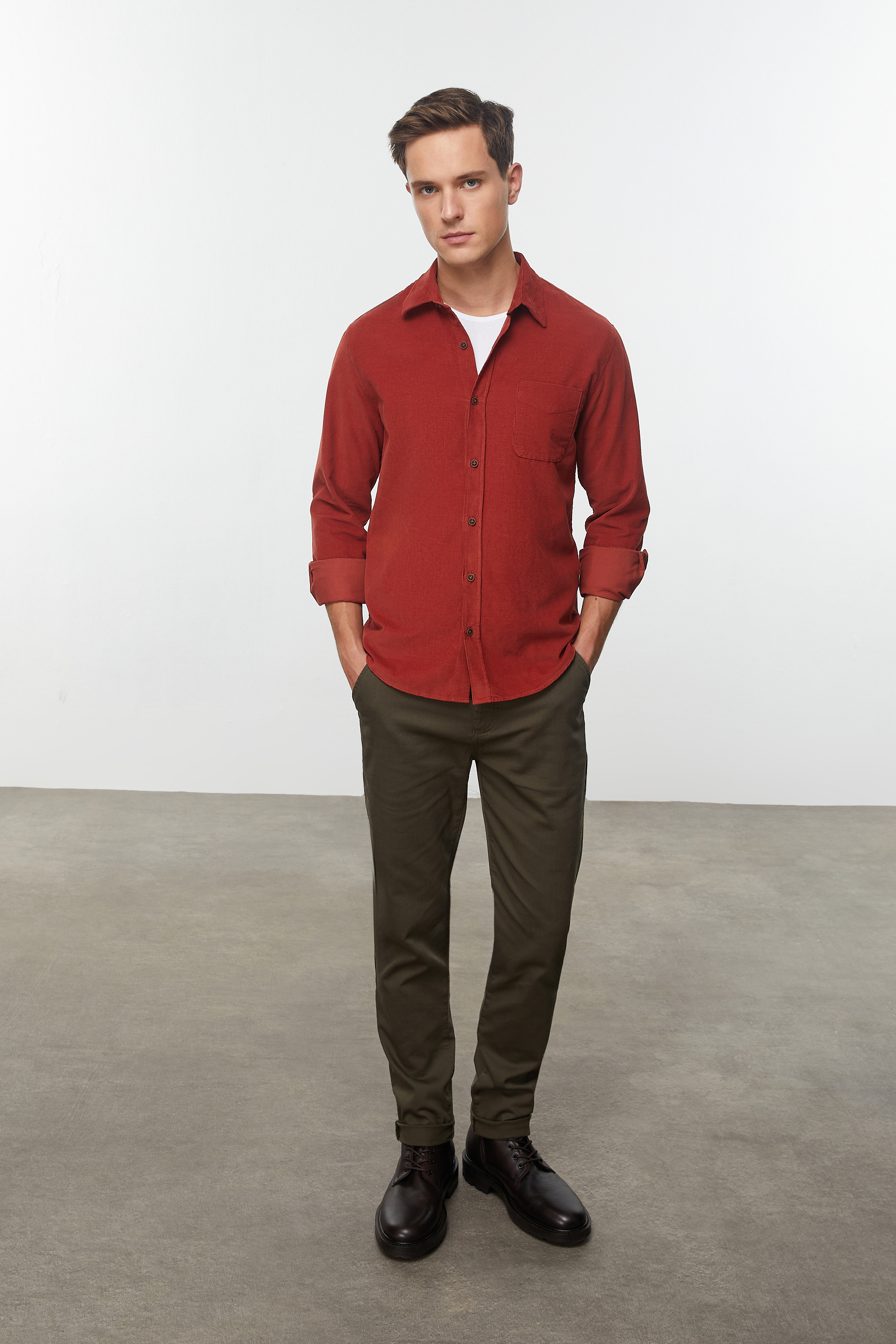 REGULAR FIT KADİFE GÖMLEK