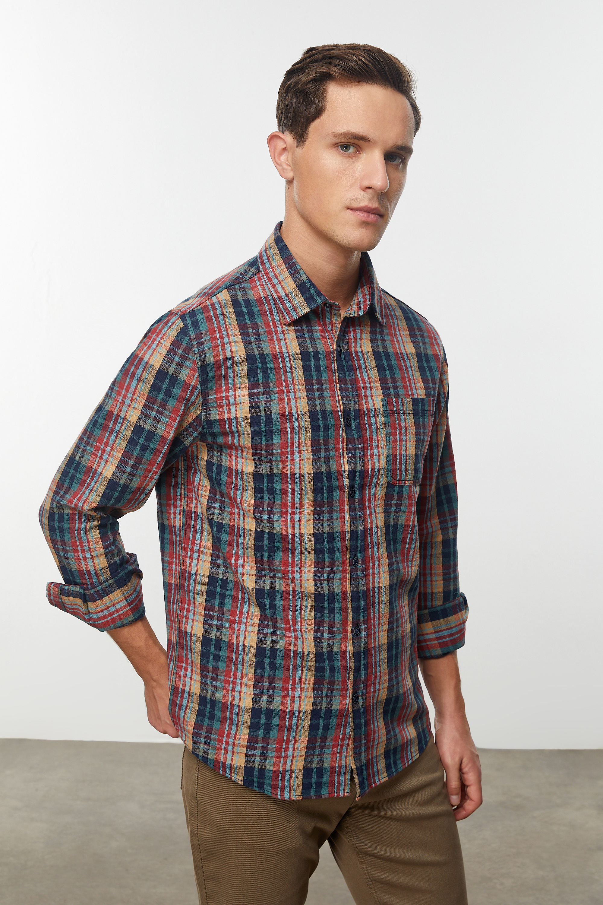 EKOSELİ REGULAR FIT GÖMLEK