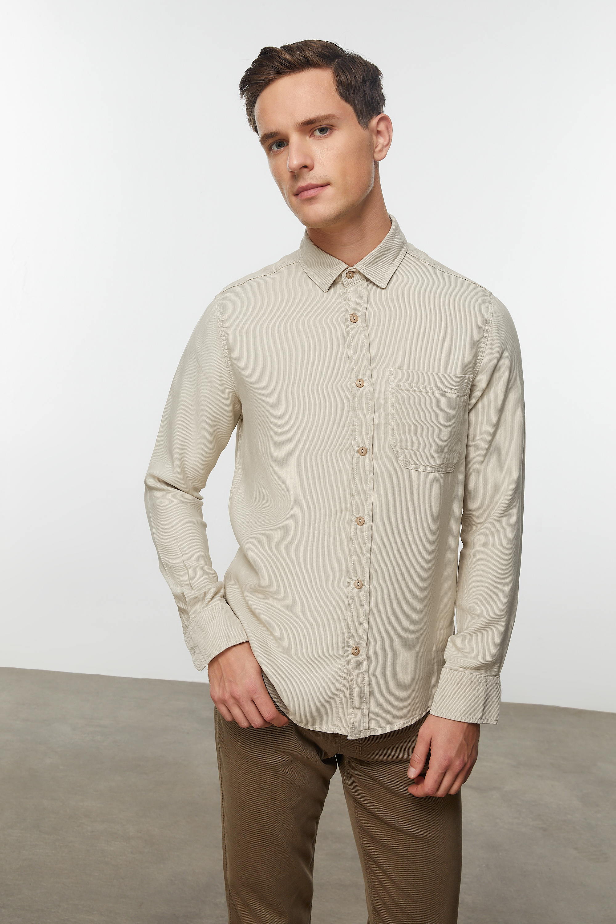 REGULAR FIT LİYOSEL GÖMLEK