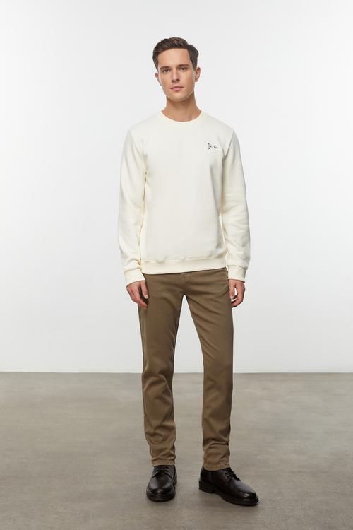  NAKIŞ DETAYLI BİSİKLET YAKA SWEATSHIRT