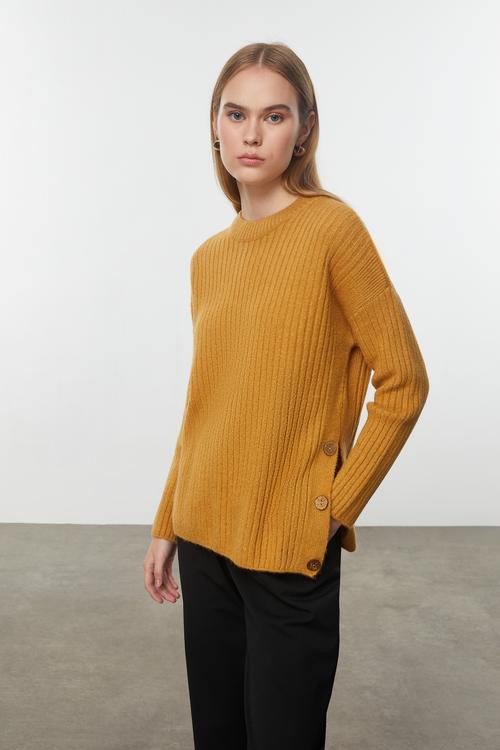  DÜĞME DETAYLI TRİKO KAZAK