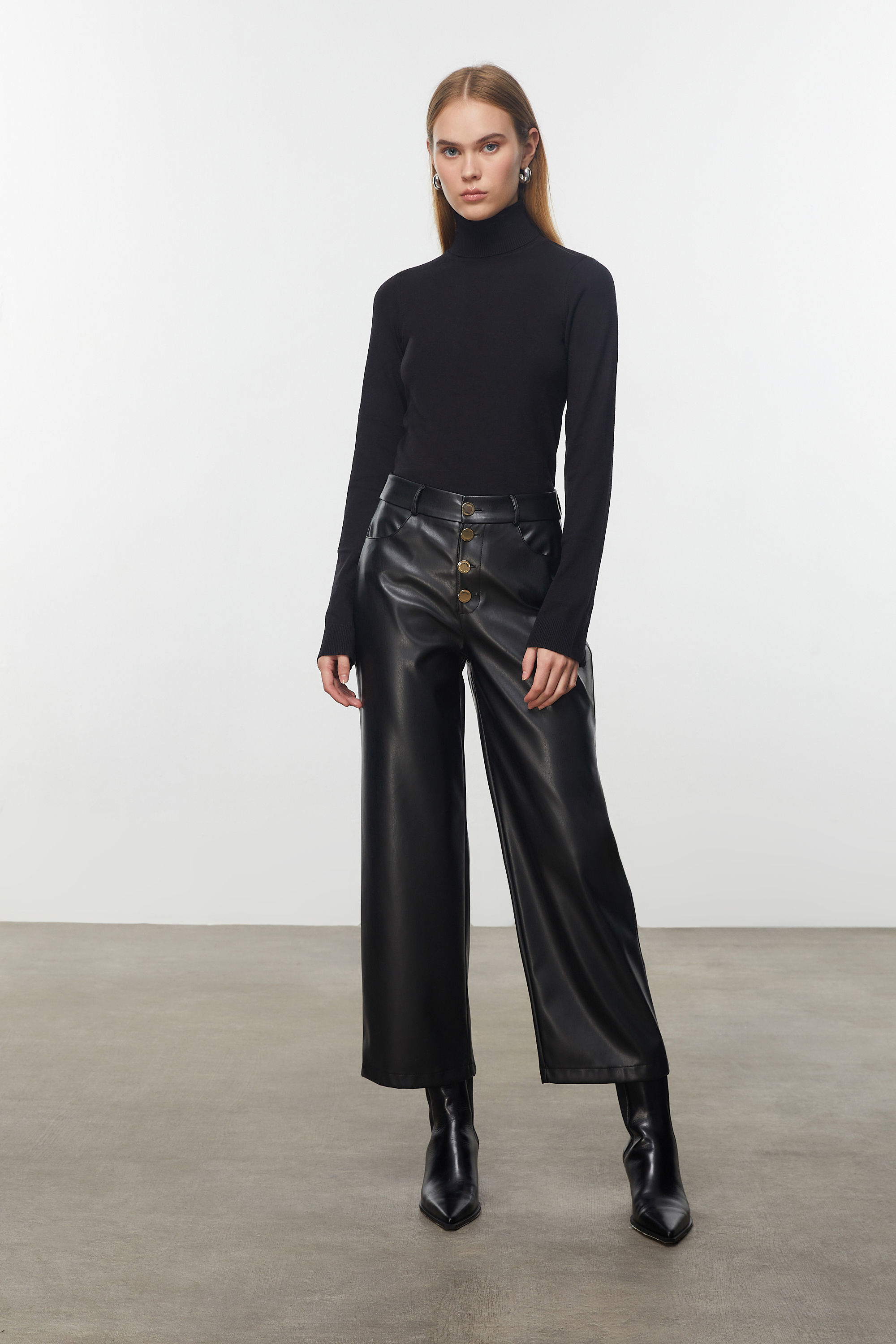 DERİ GÖRÜNÜMLÜ CULLOTE PANTOLON