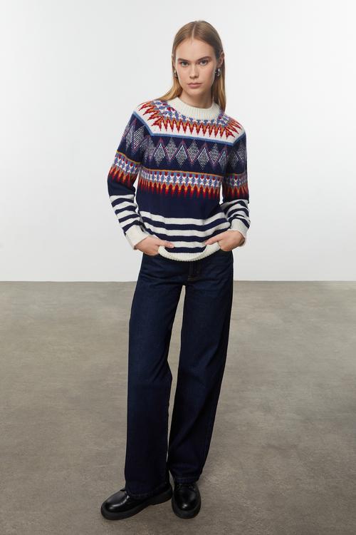  JAKARLI TRİKO KAZAK