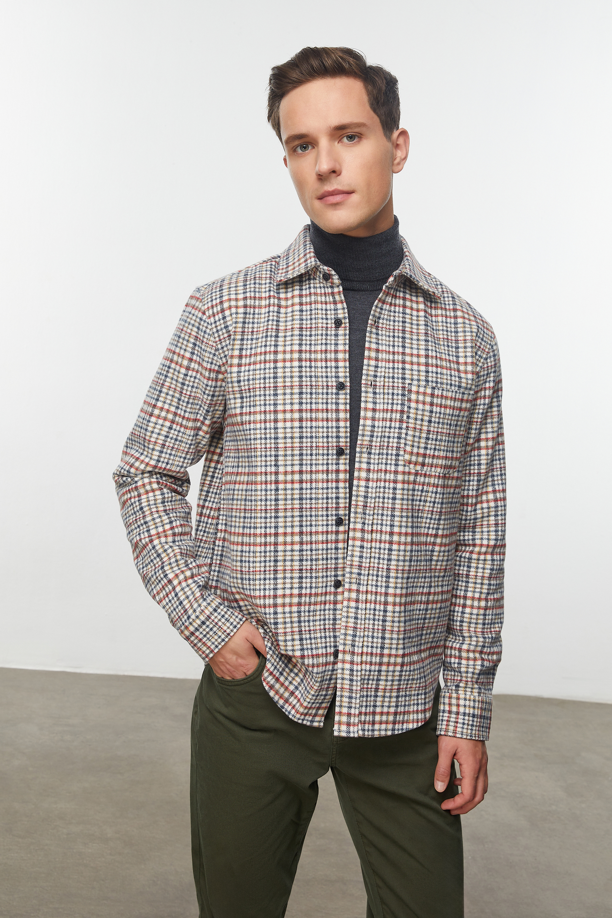 EKOSELİ REGULAR FIT GÖMLEK