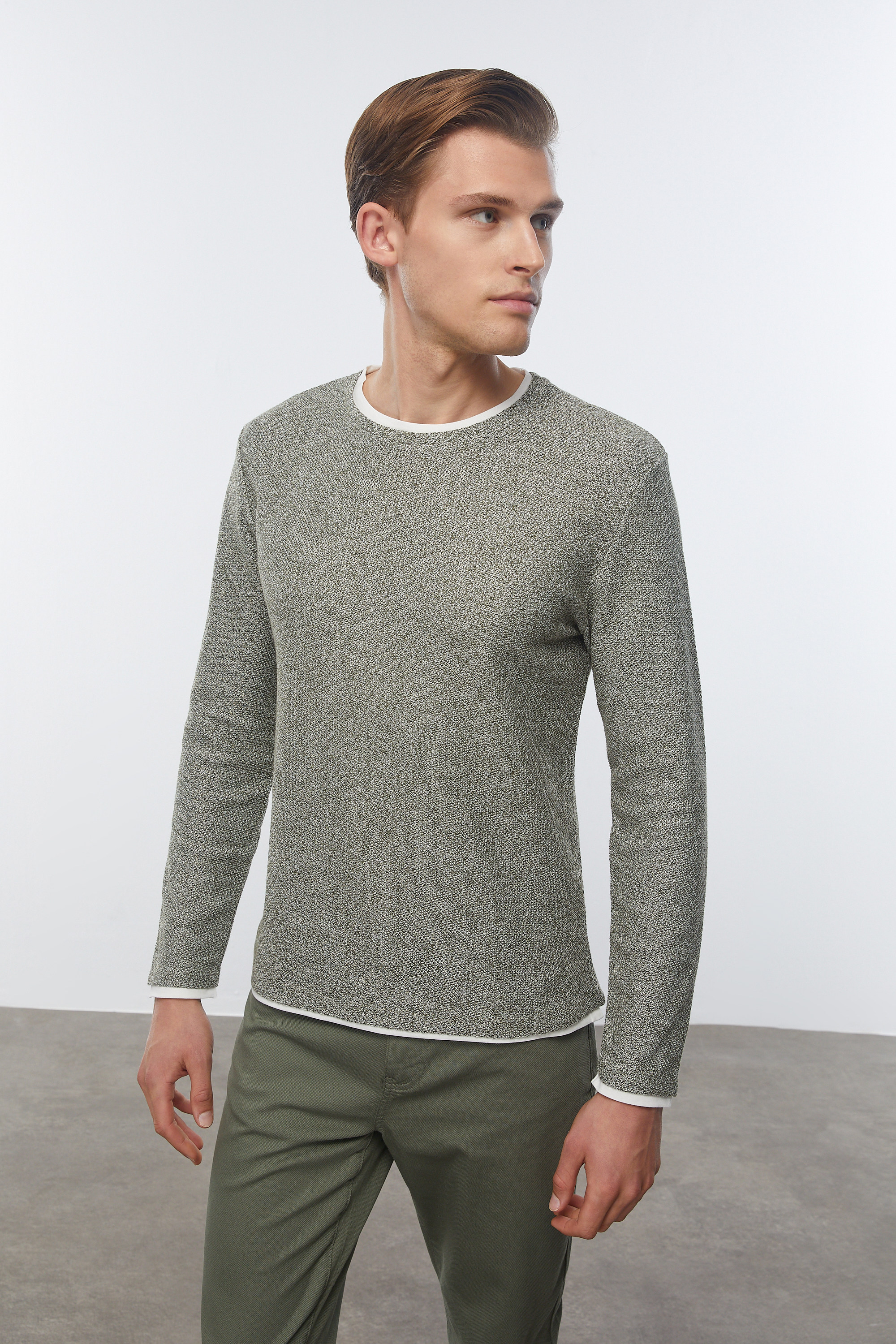 DOKULU BİSİKLET YAKA KAZAK