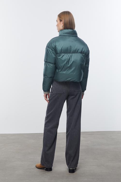  ÇIKARILABİLİR KAPÜŞONLU ŞİŞME MONT