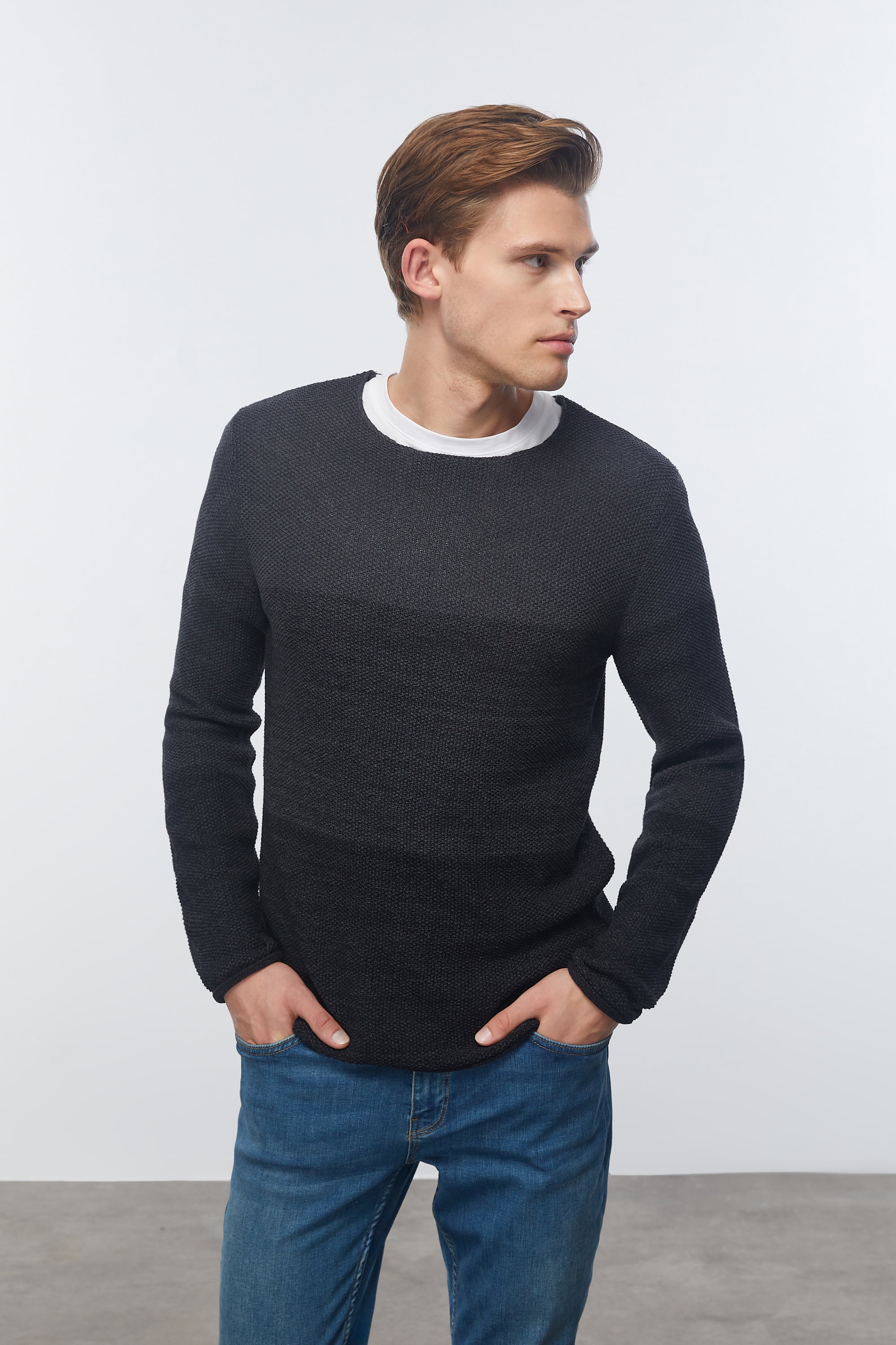 BİSİKLET YAKA TRİKO KAZAK