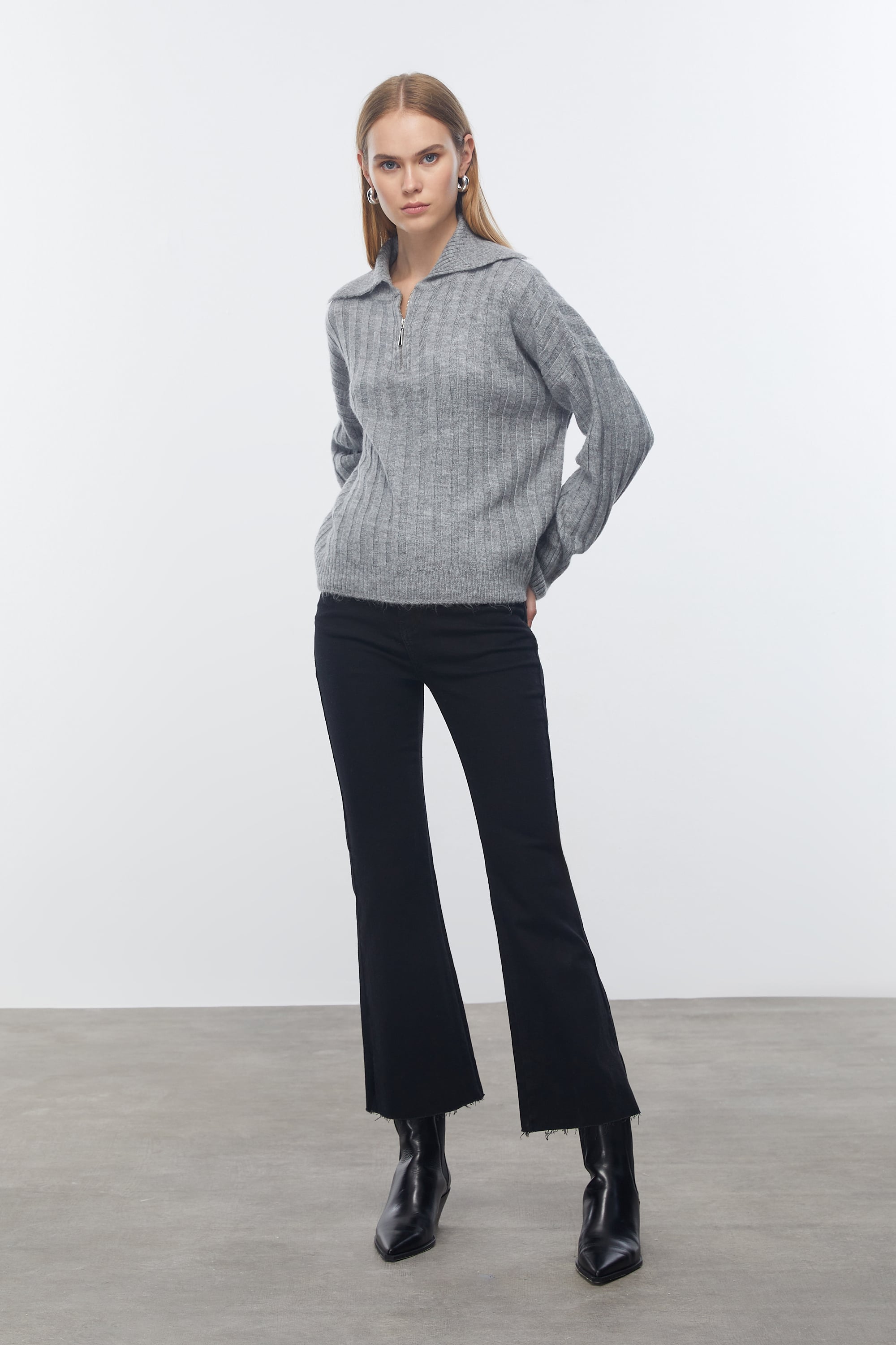 FERMUARLI TRİKO KAZAK