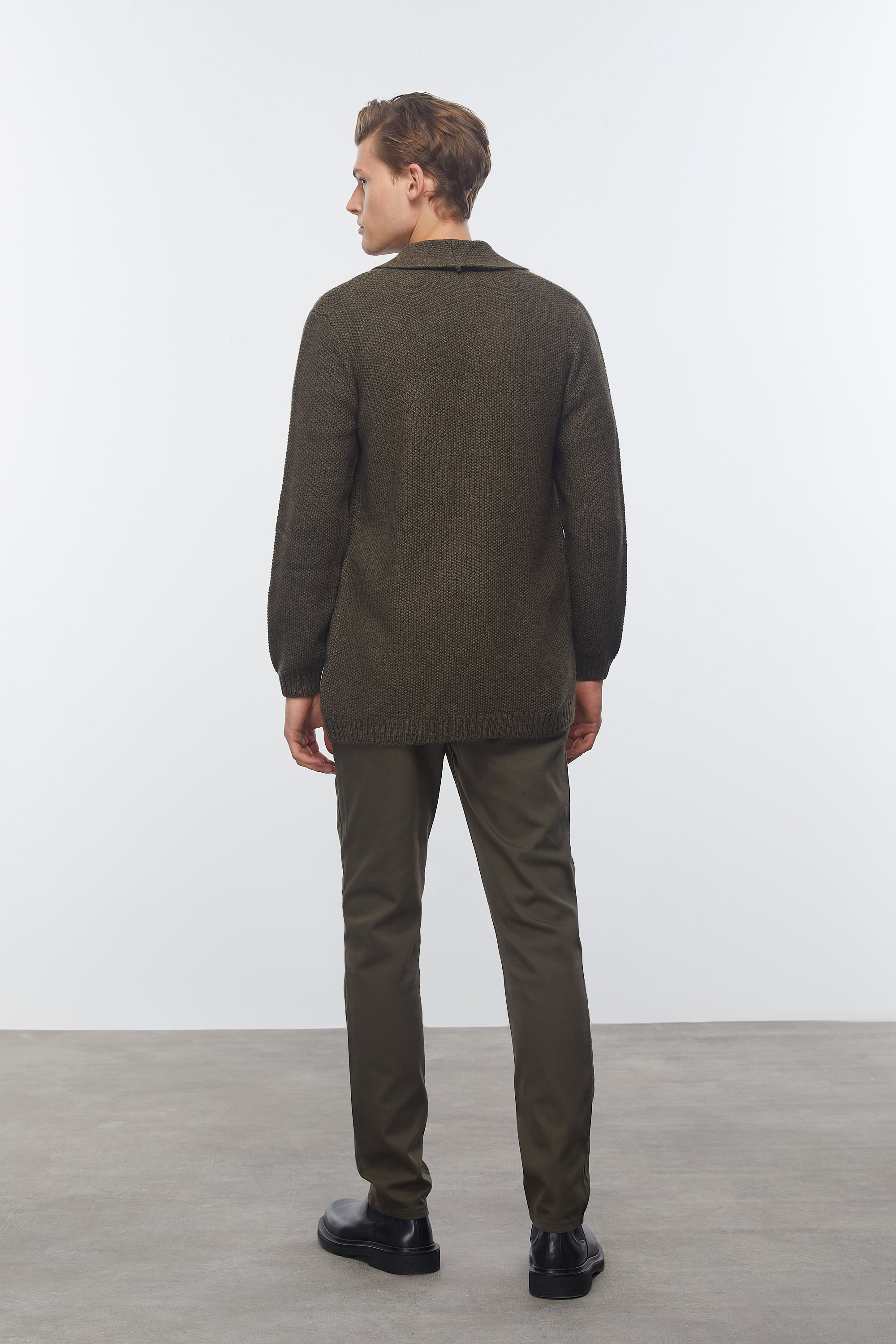 YÜN KARIŞIMLI ŞAL YAKA HIRKA